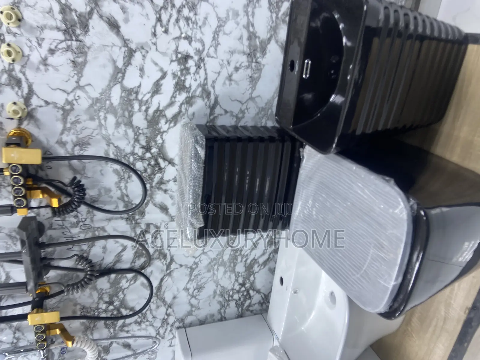 Executive Black Water Closet