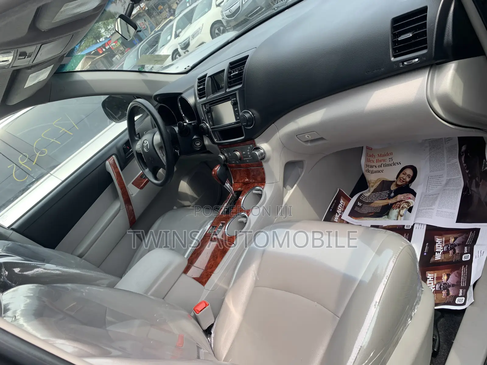 Toyota Highlander Limited 3.5l 4WD 2013 Gray