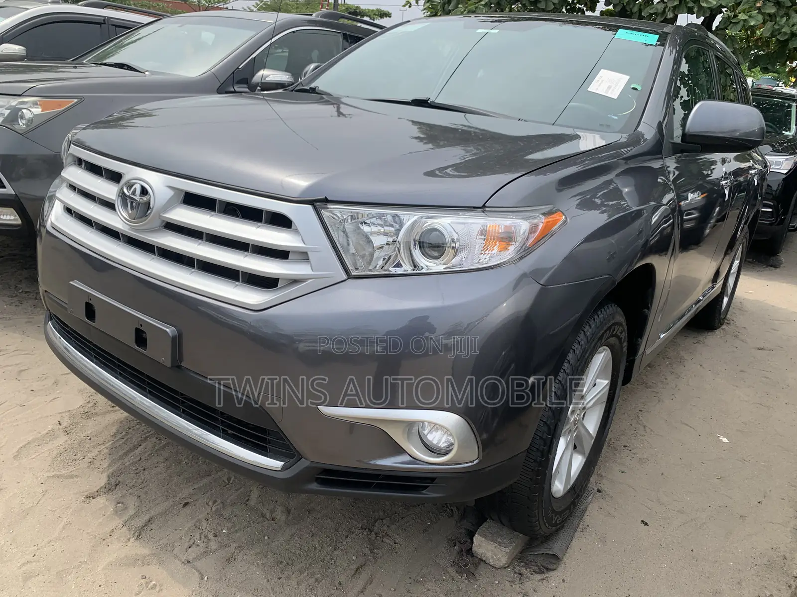 Toyota Highlander Limited 3.5l 4WD 2013 Gray