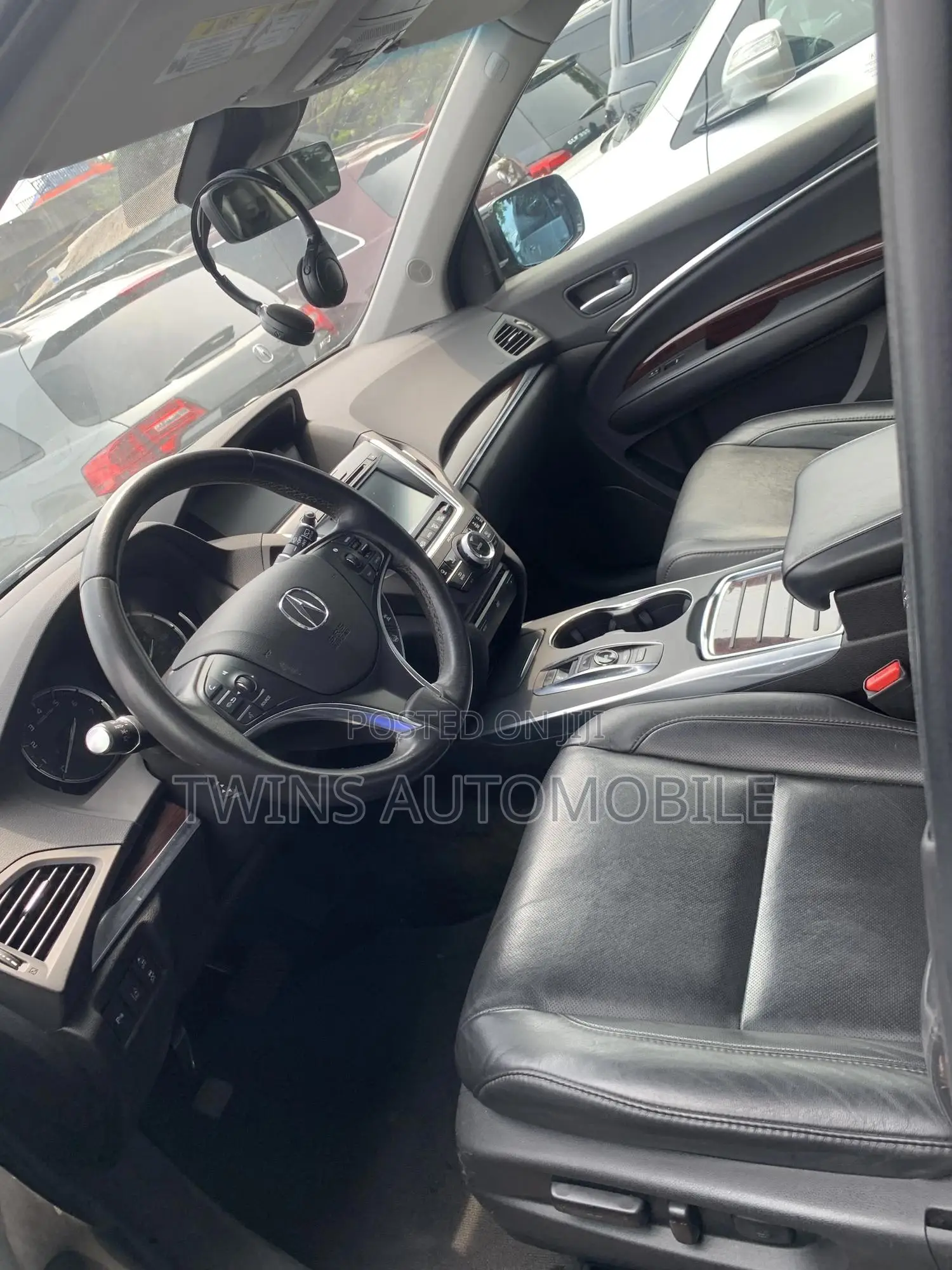 Acura MDX SUV 4dr FWD (3.5L 6cyl 9A) 2016 Black