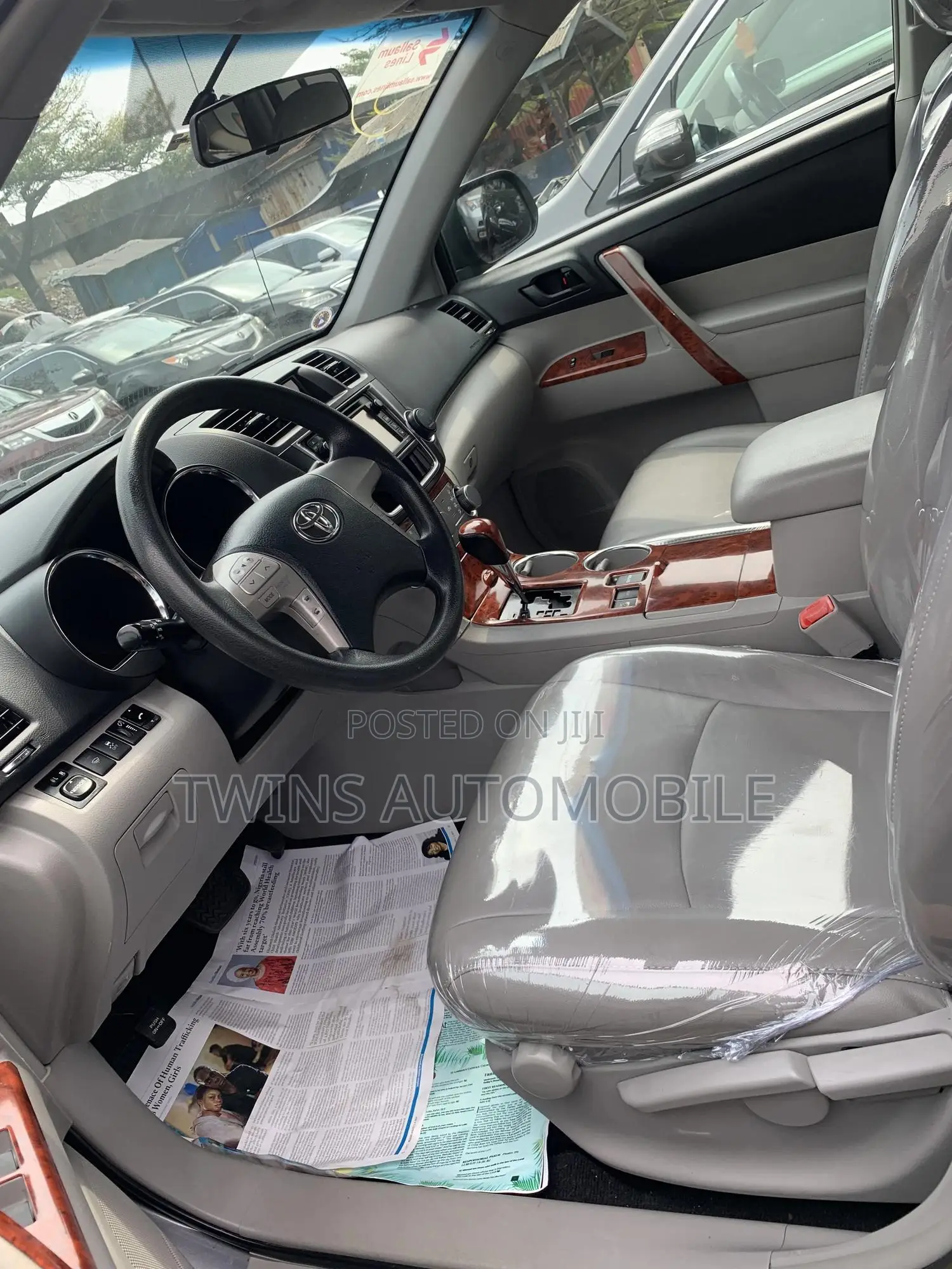 Toyota Highlander Limited 3.5l 4WD 2013 Gray