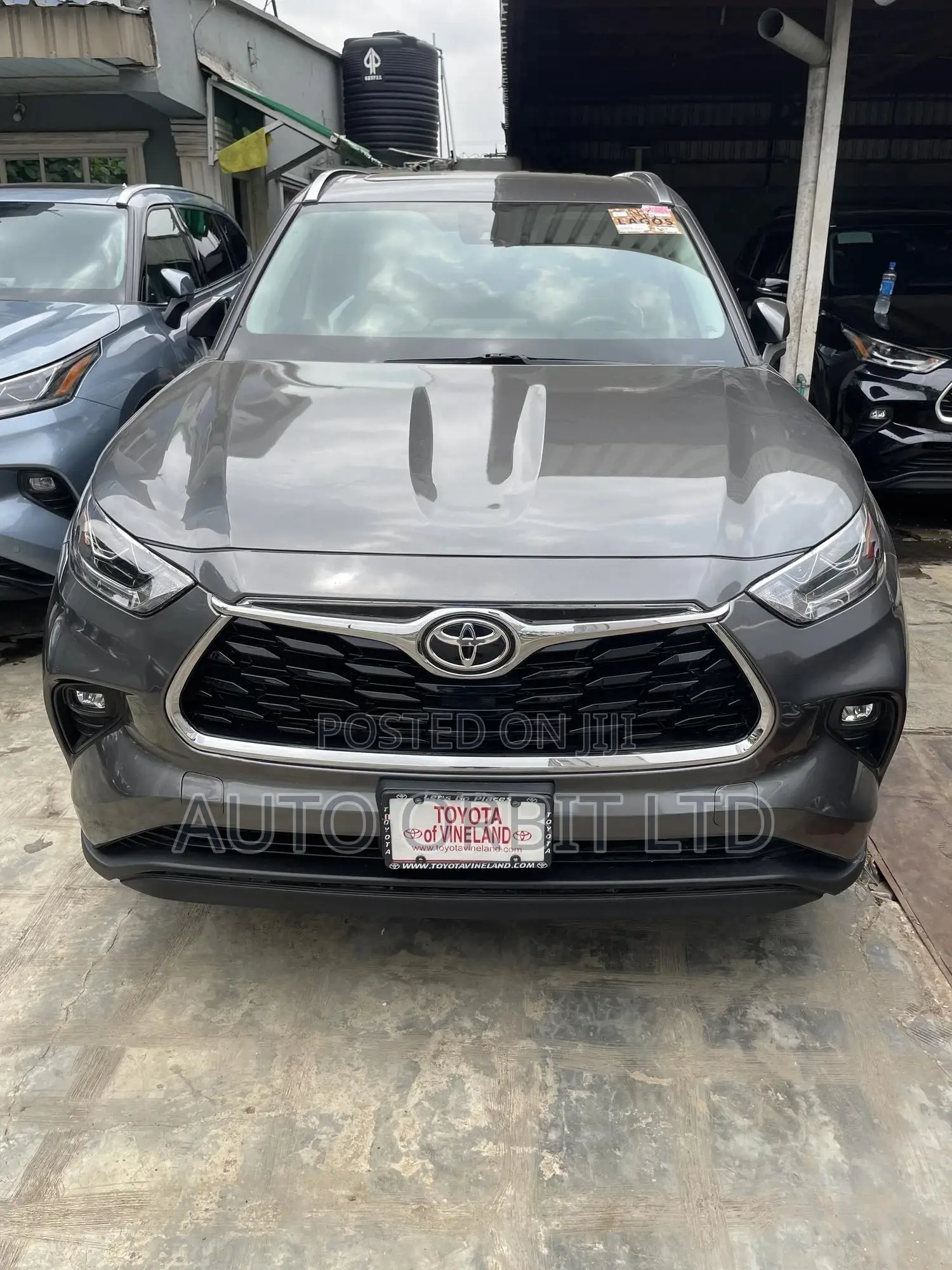 Toyota Highlander 2021 Gray