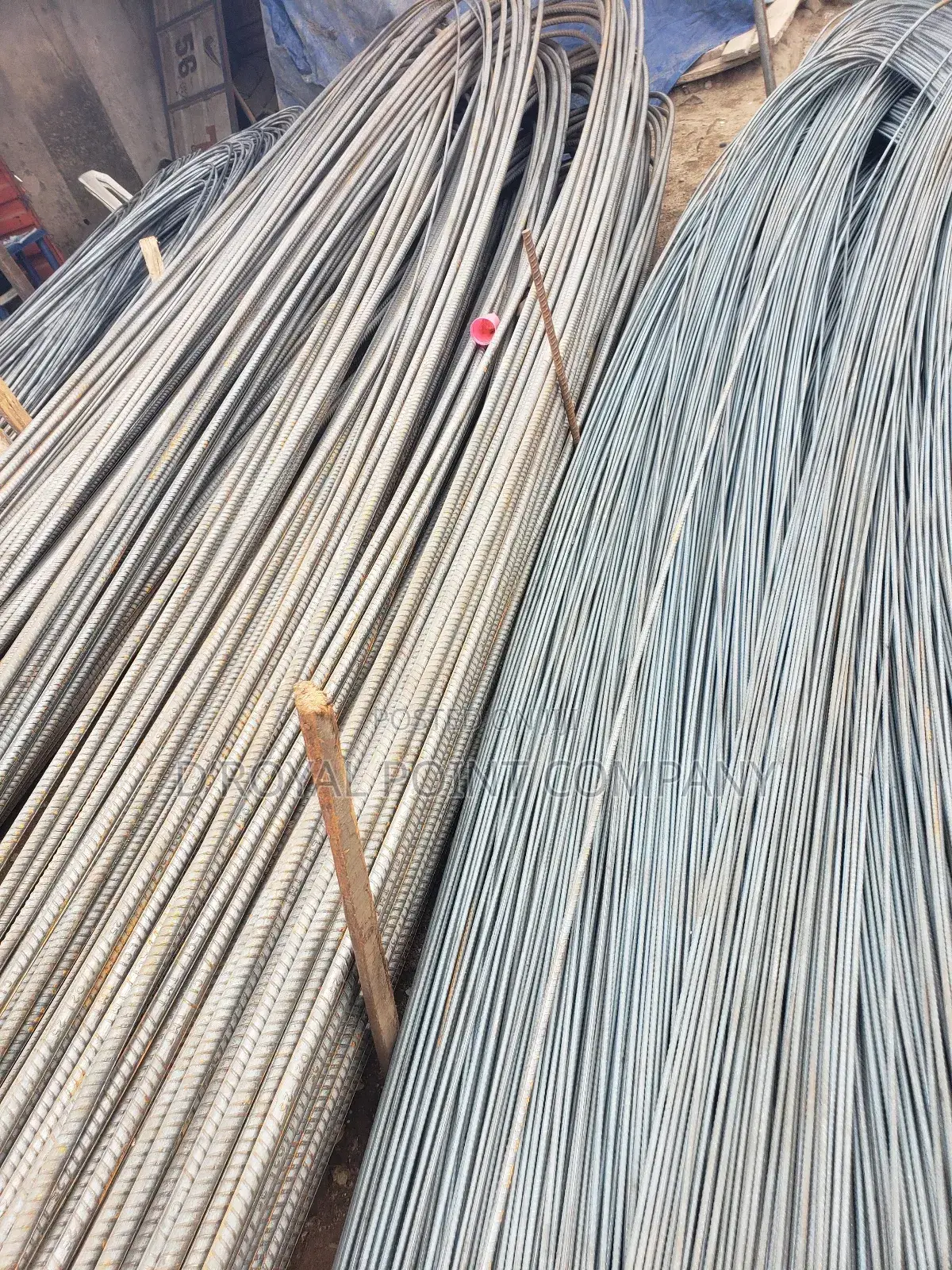 Distributor and Selling Any Kind of Iron Rods