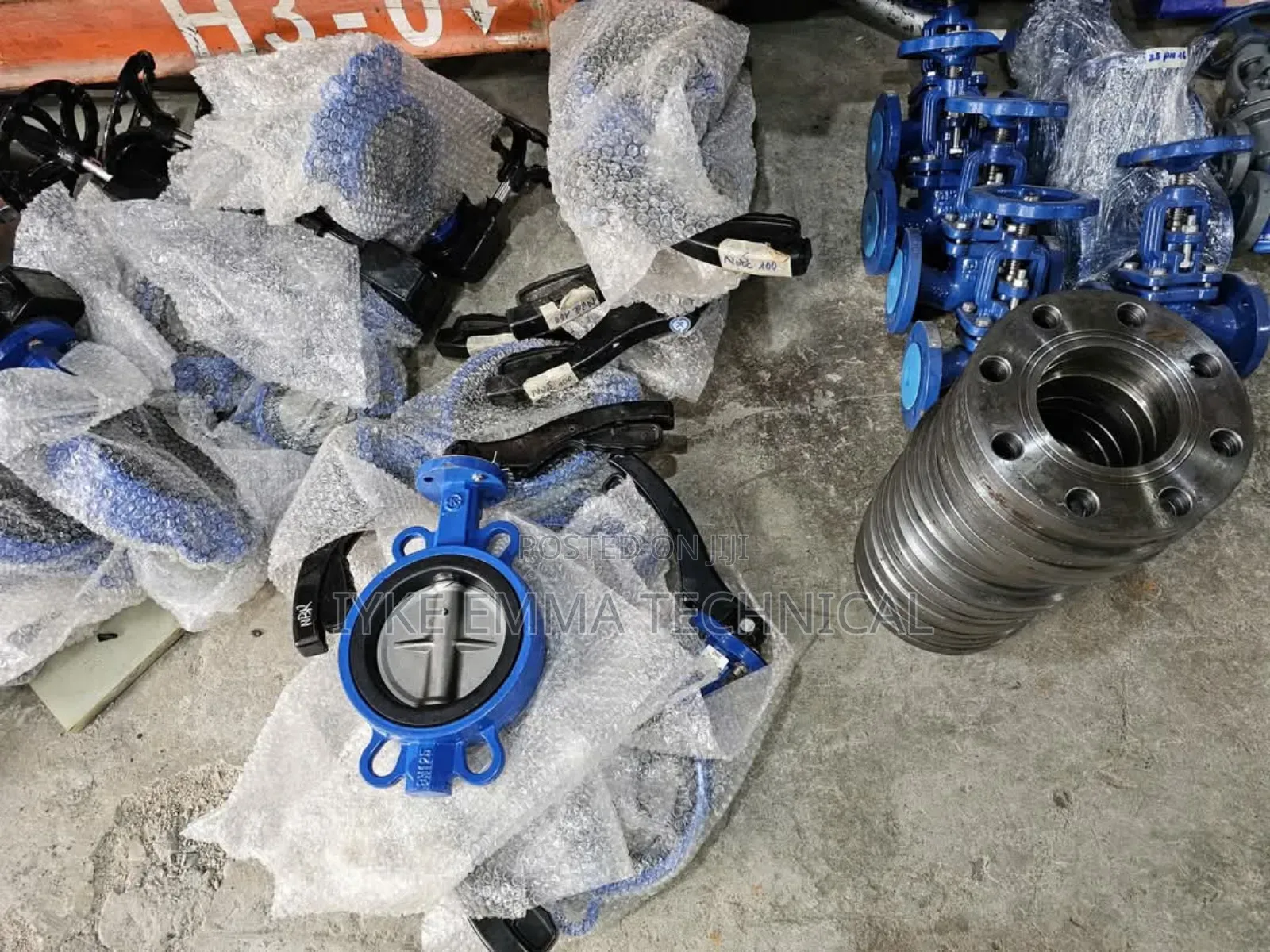 Wafer Type Oil Resistant Butterfly Valve, Handle Lever