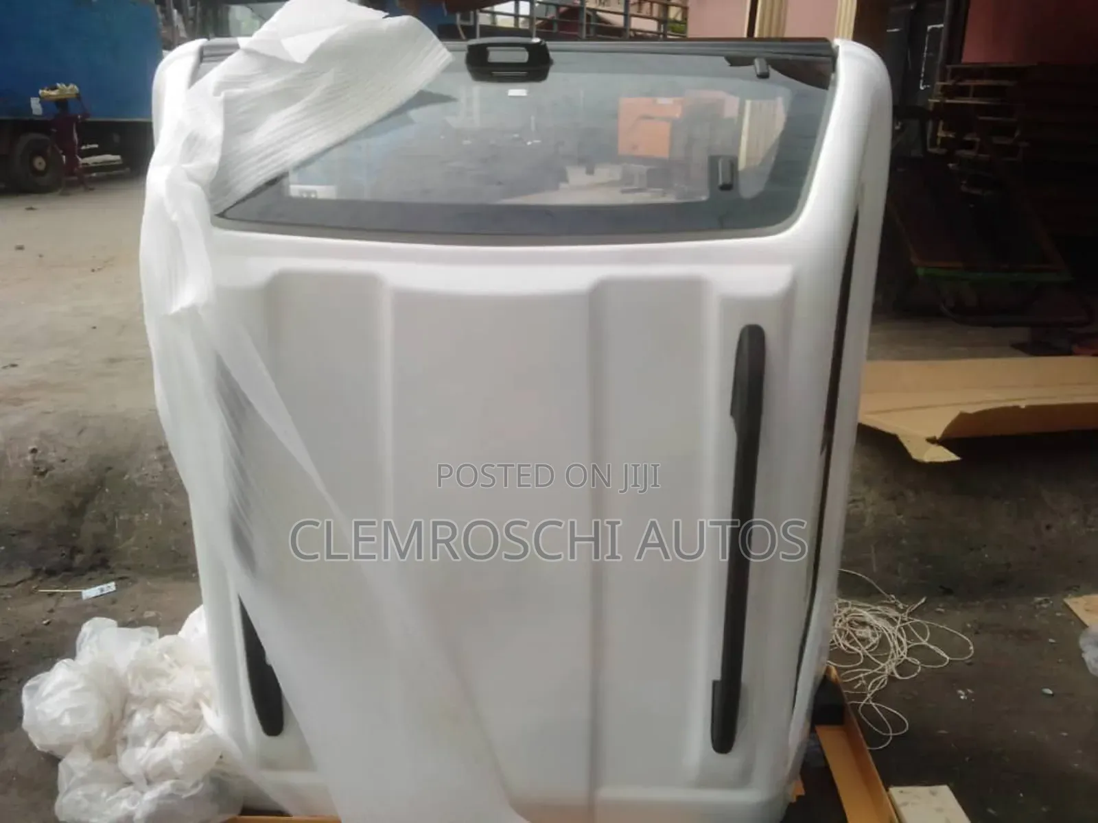 High Quality Certified Boot Cover Toyota Hilux