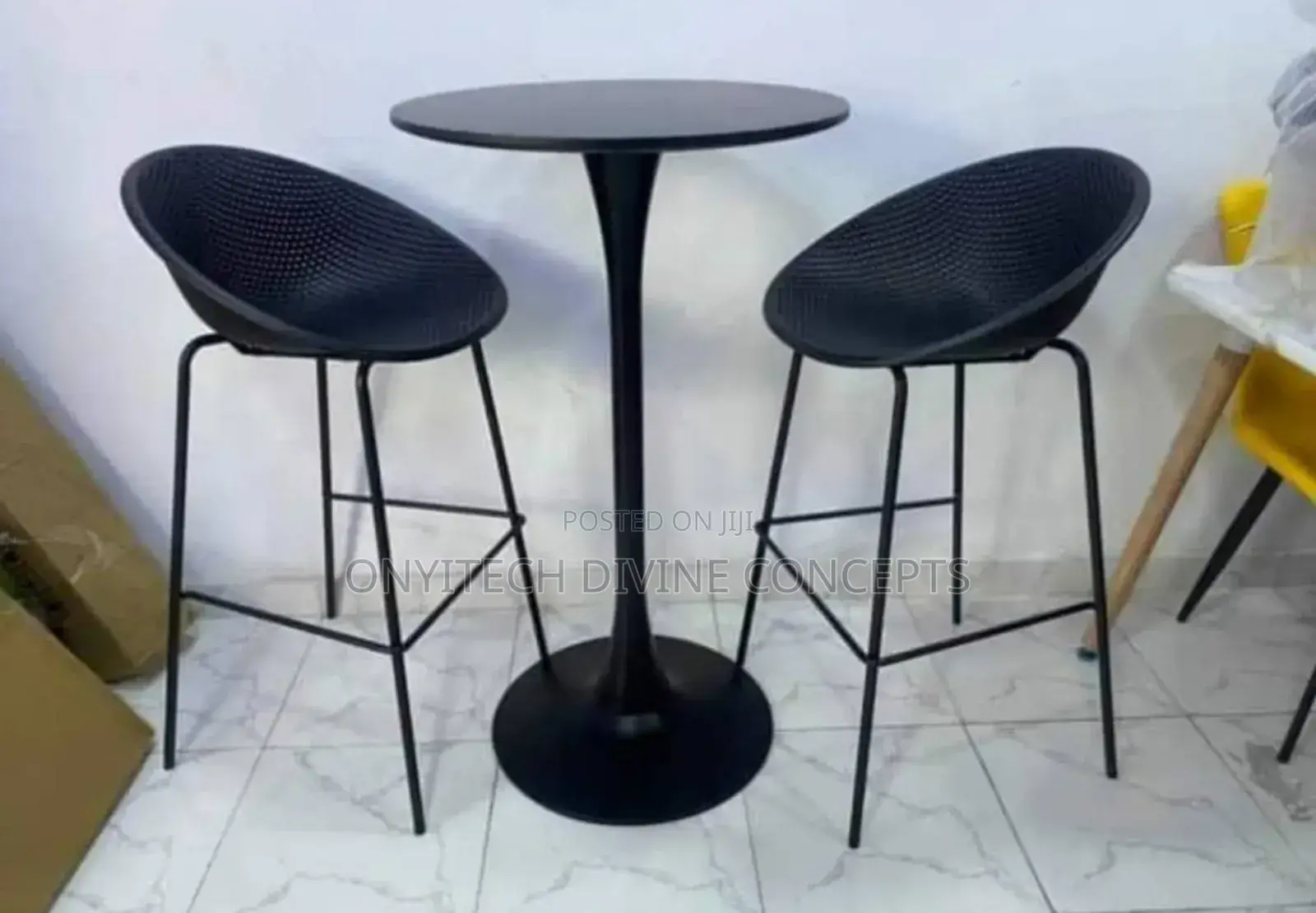Posh Bar Stool