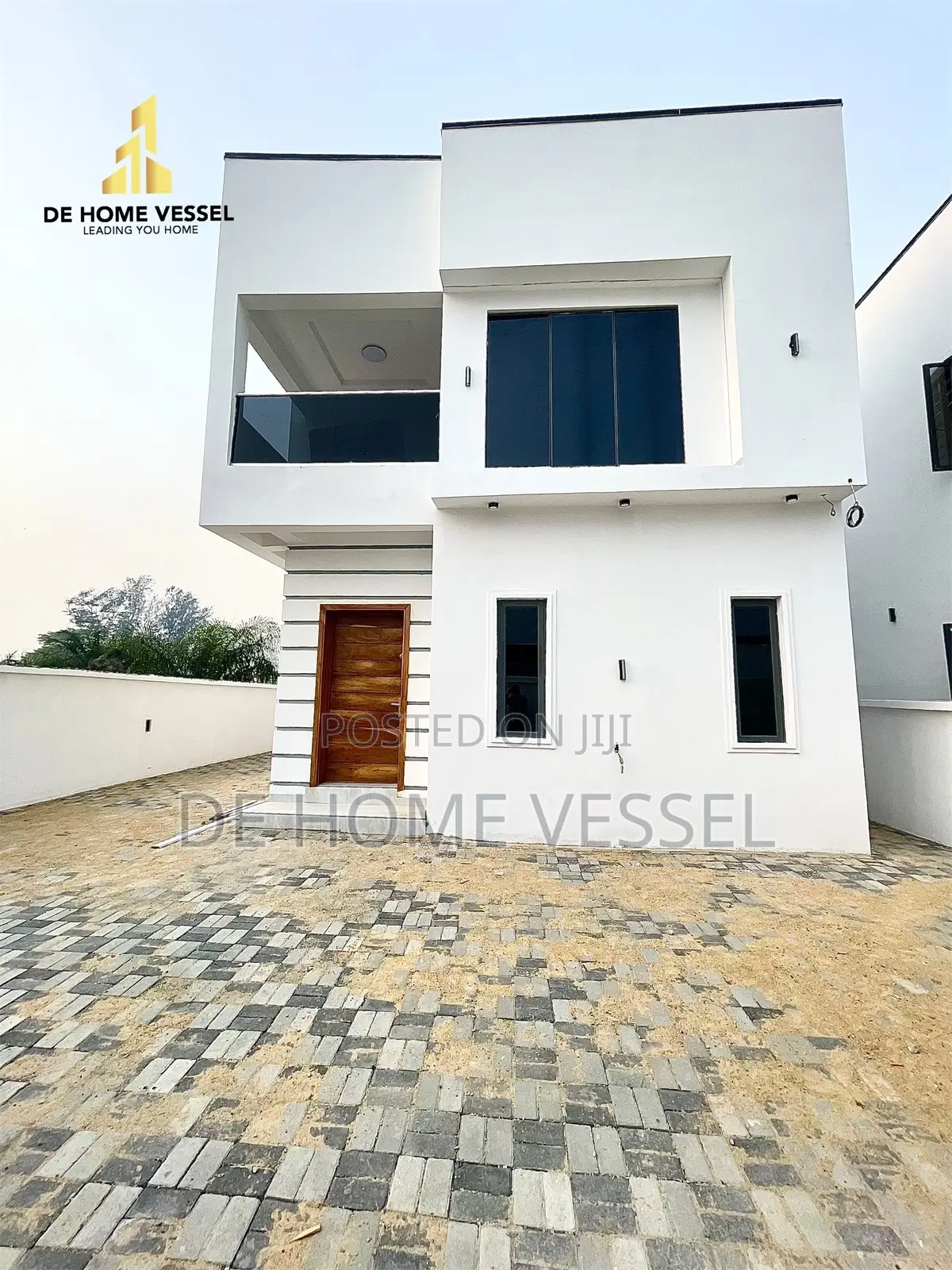 Luxury 4 Bed Detached Duplex With Bq