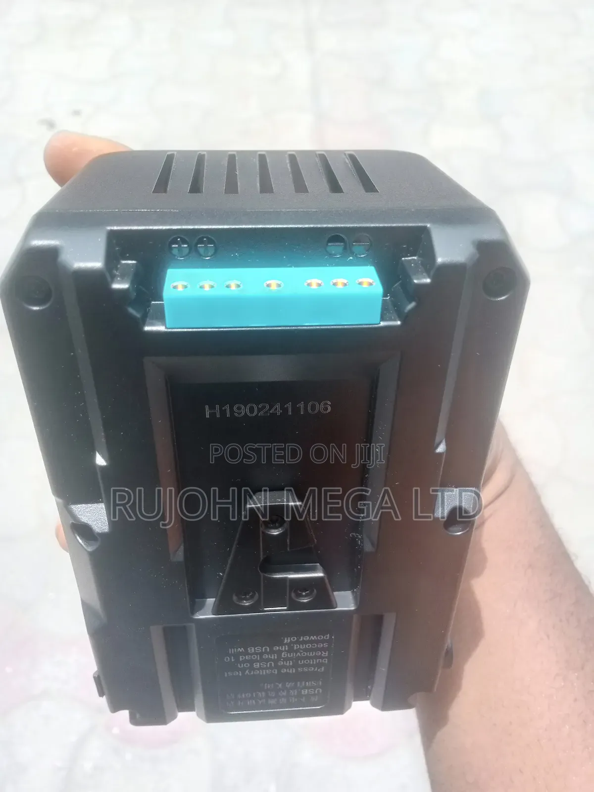 Ziron Heavy Duty v Lock Battery for Digital Cameras