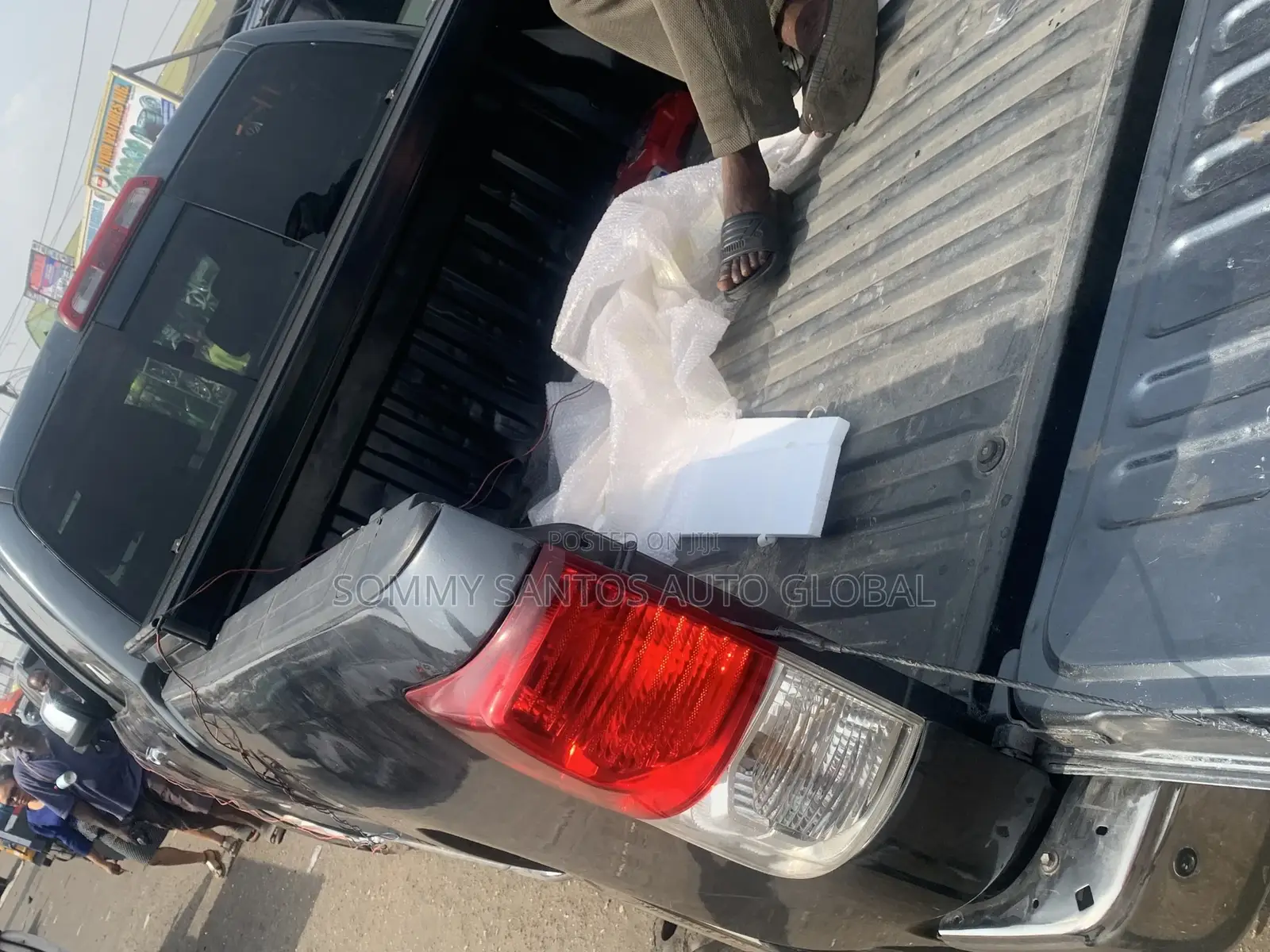 Fiber Folding Booth Cover for Toyota Tundra Available