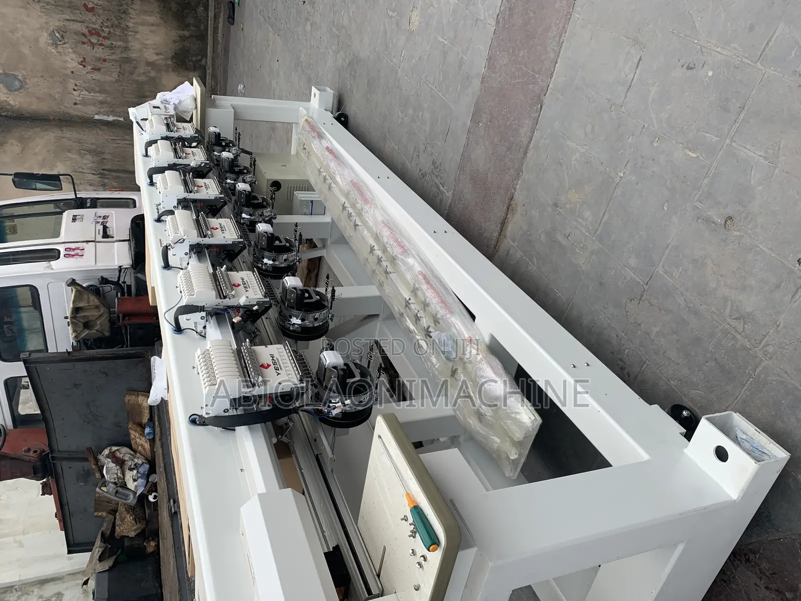 Six Head Embroidery Monogram Machine 906 Nine Needles