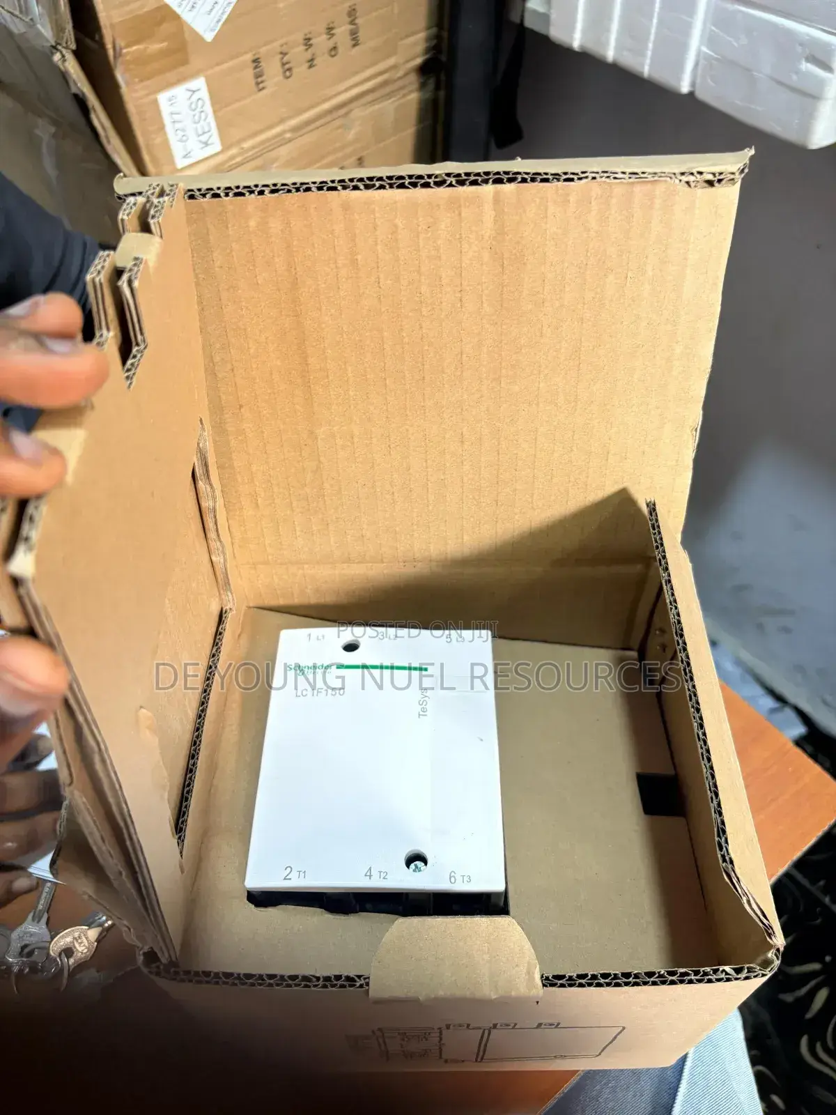 Schneider Contactor F150 /250a/ 3 Pole