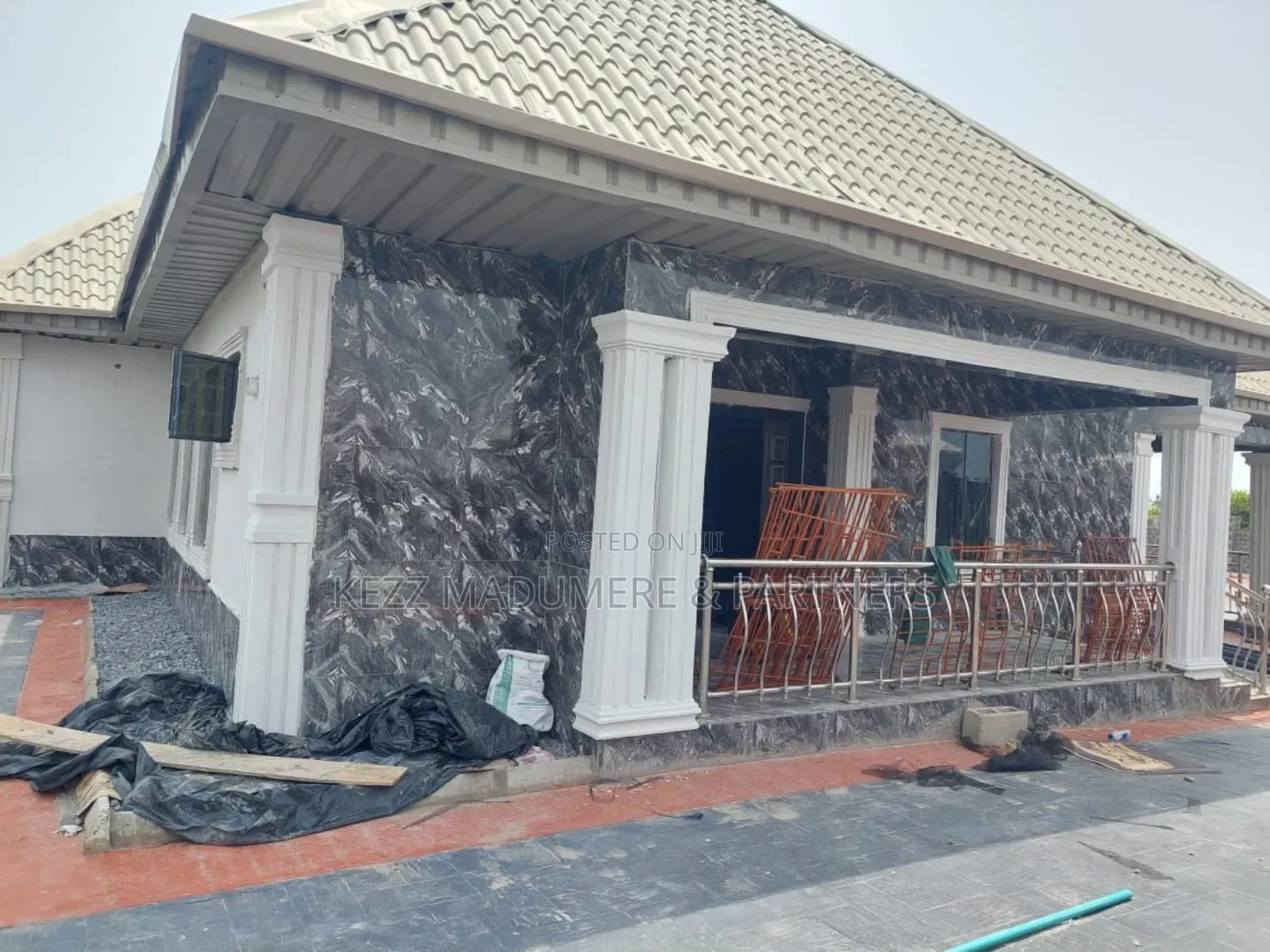 4bdrm Block of Flats in Esepa , Iworo, Along for sale