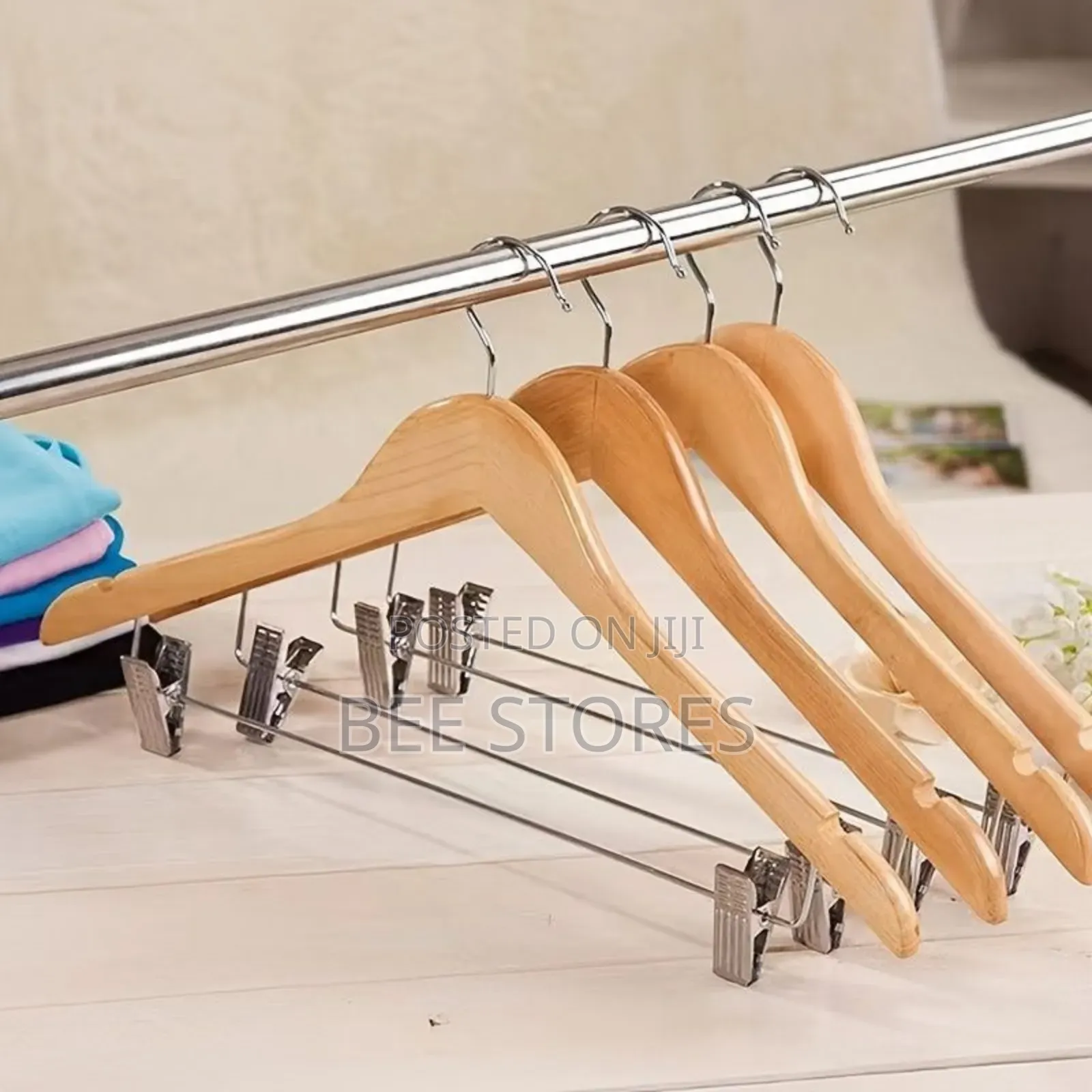 10pcs Solid Wood Clothes Hanger With Metal Clips