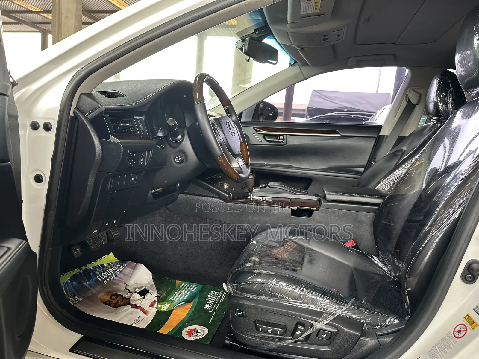 Lexus ES 350 FWD 2013 White