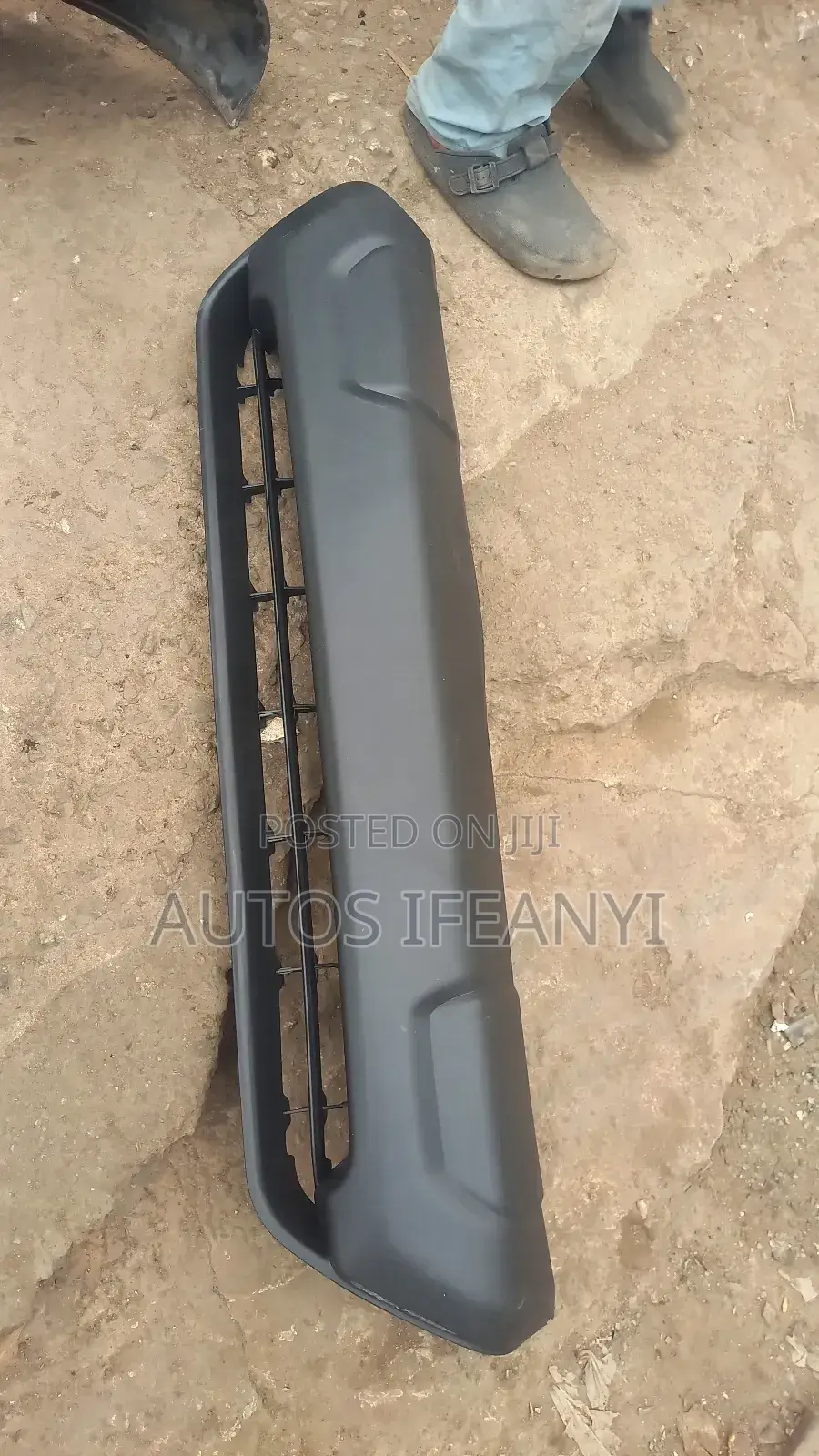 Down Cover Toyota Tacoma 2012 Available