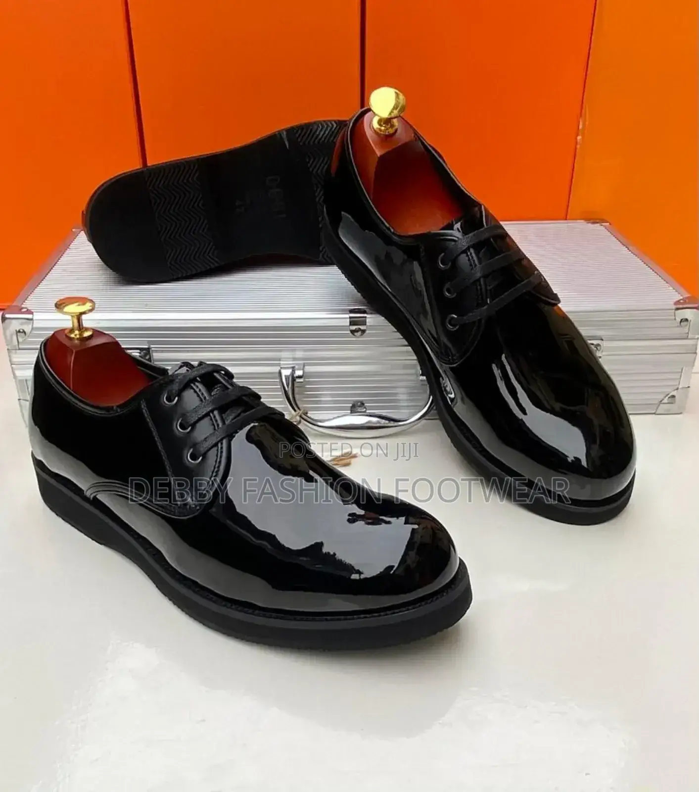 Oggi Shinning Leather Shoe