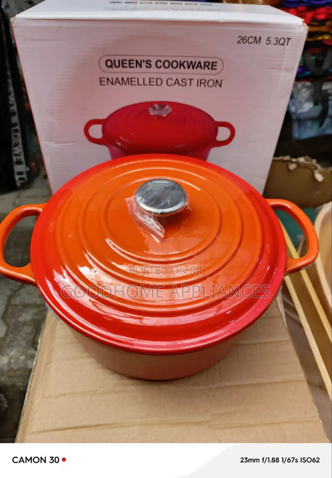 Queen's Cookware Enameled Pot