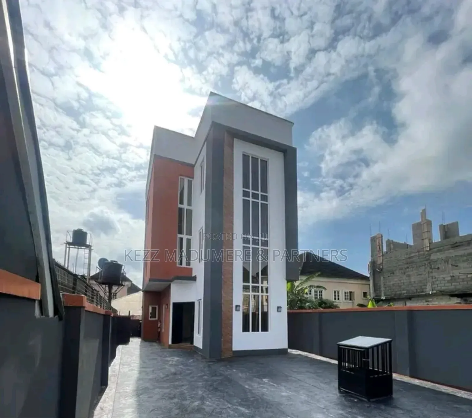 4bdrm Duplex in Dr Peter Odili , for sale