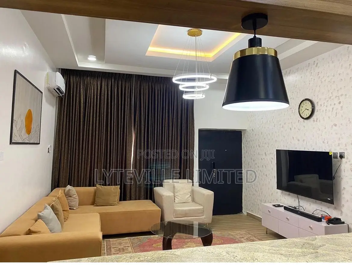 2 Bedroom With Pool Lounge Area