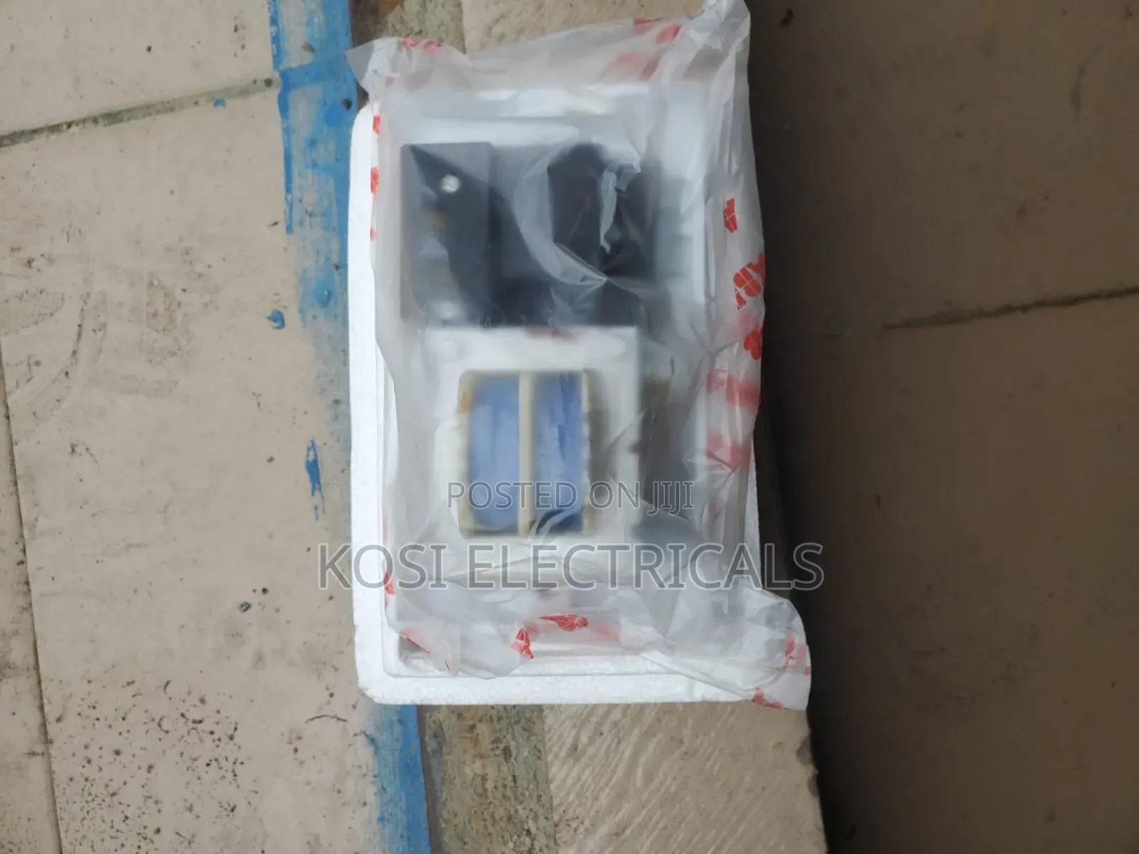 Abb Shaver Socket