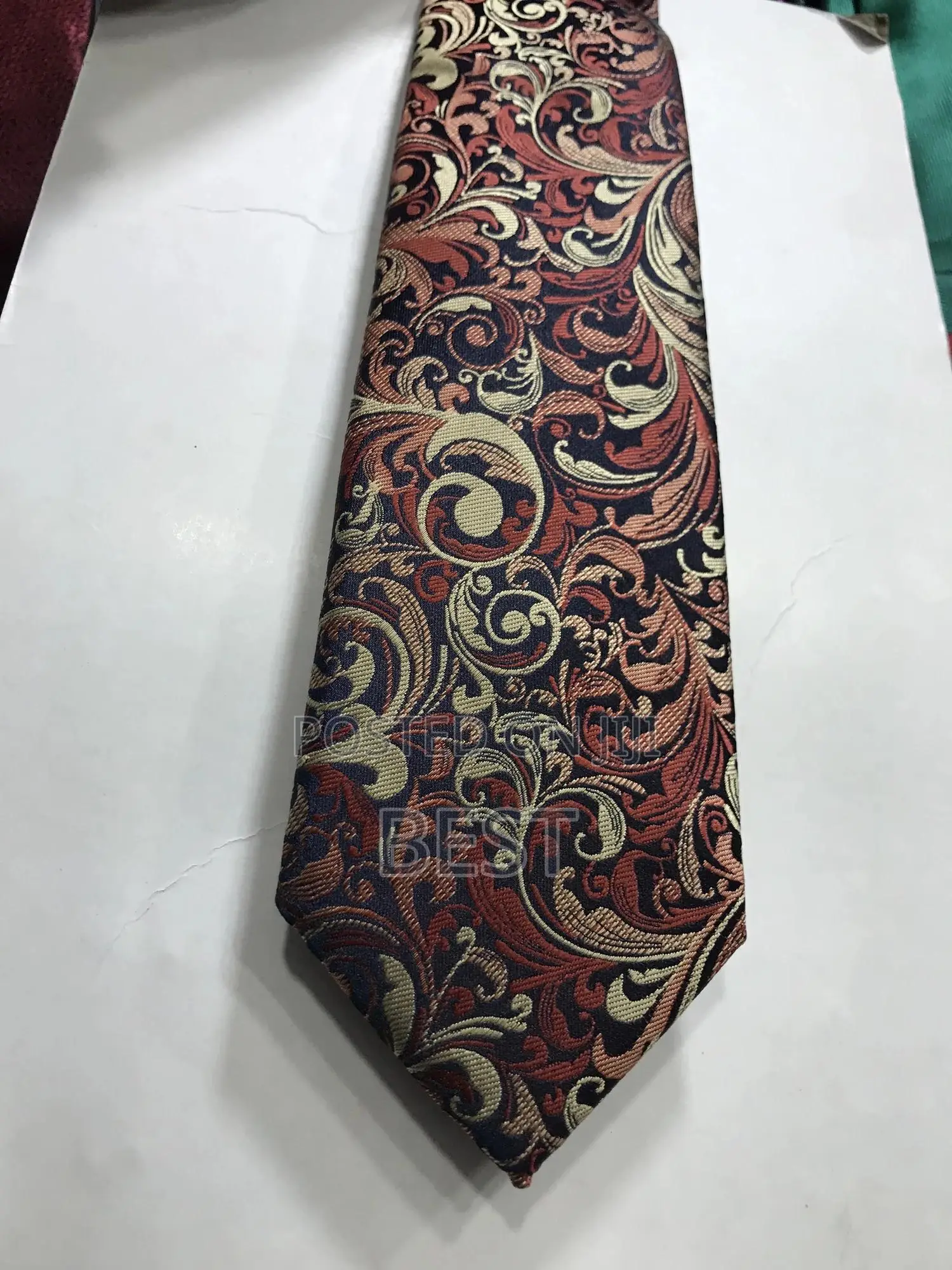 High Quality Long Neck Ties With Pocket Square