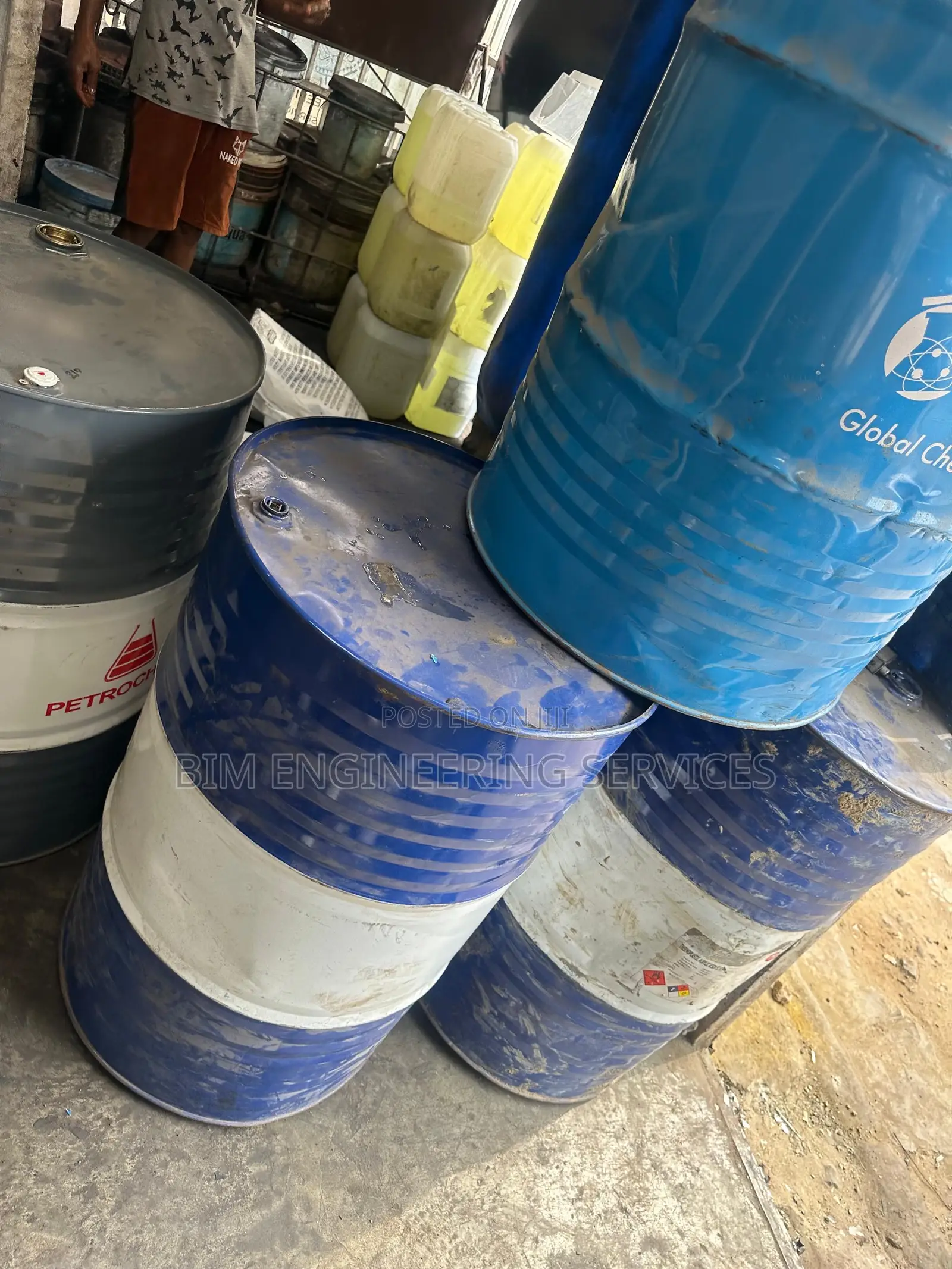 Drums Of Acrylic Sealent Raw Sealer Xylene Edger