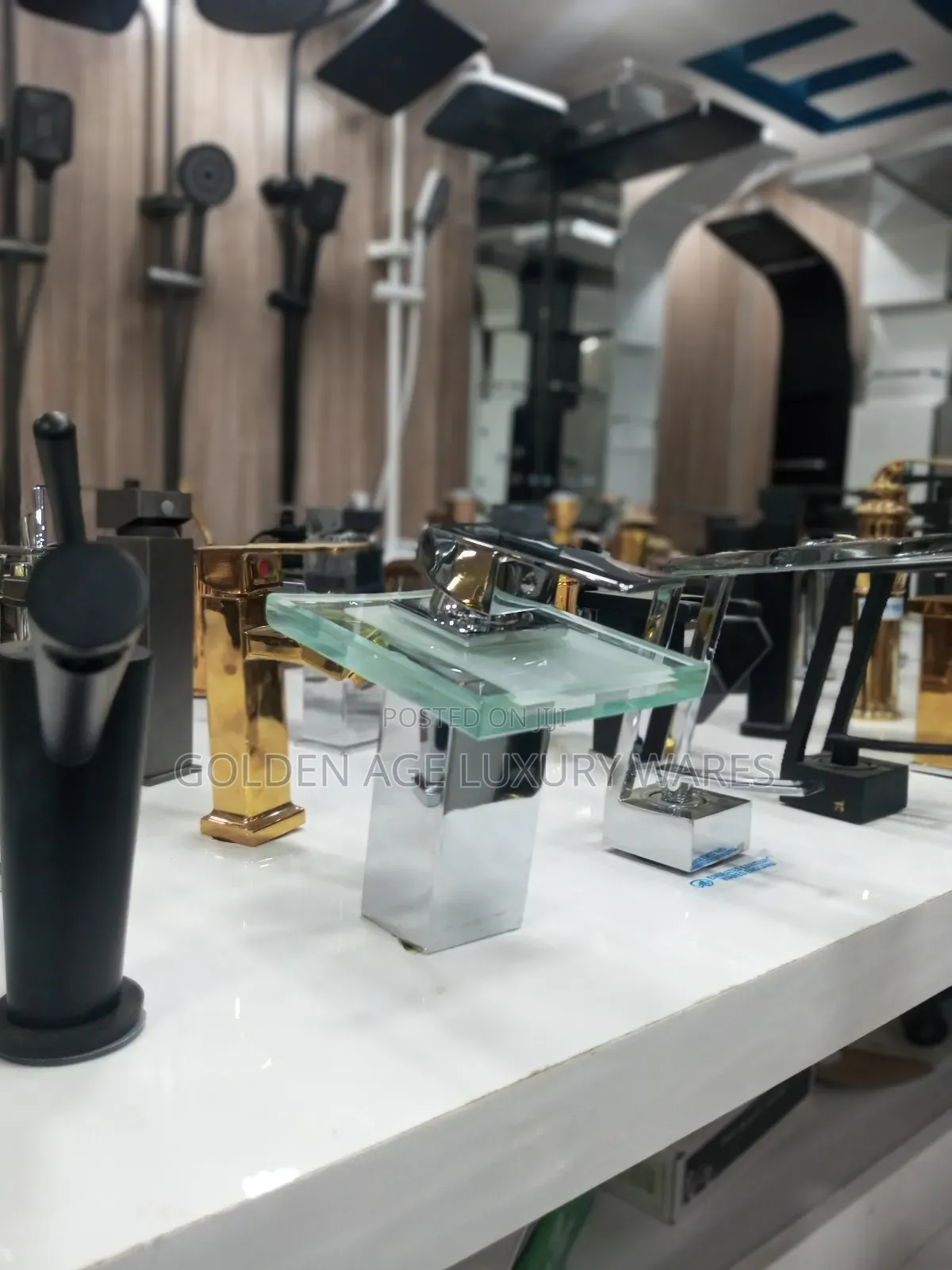 Short Glass Square Fountain Basin Tap