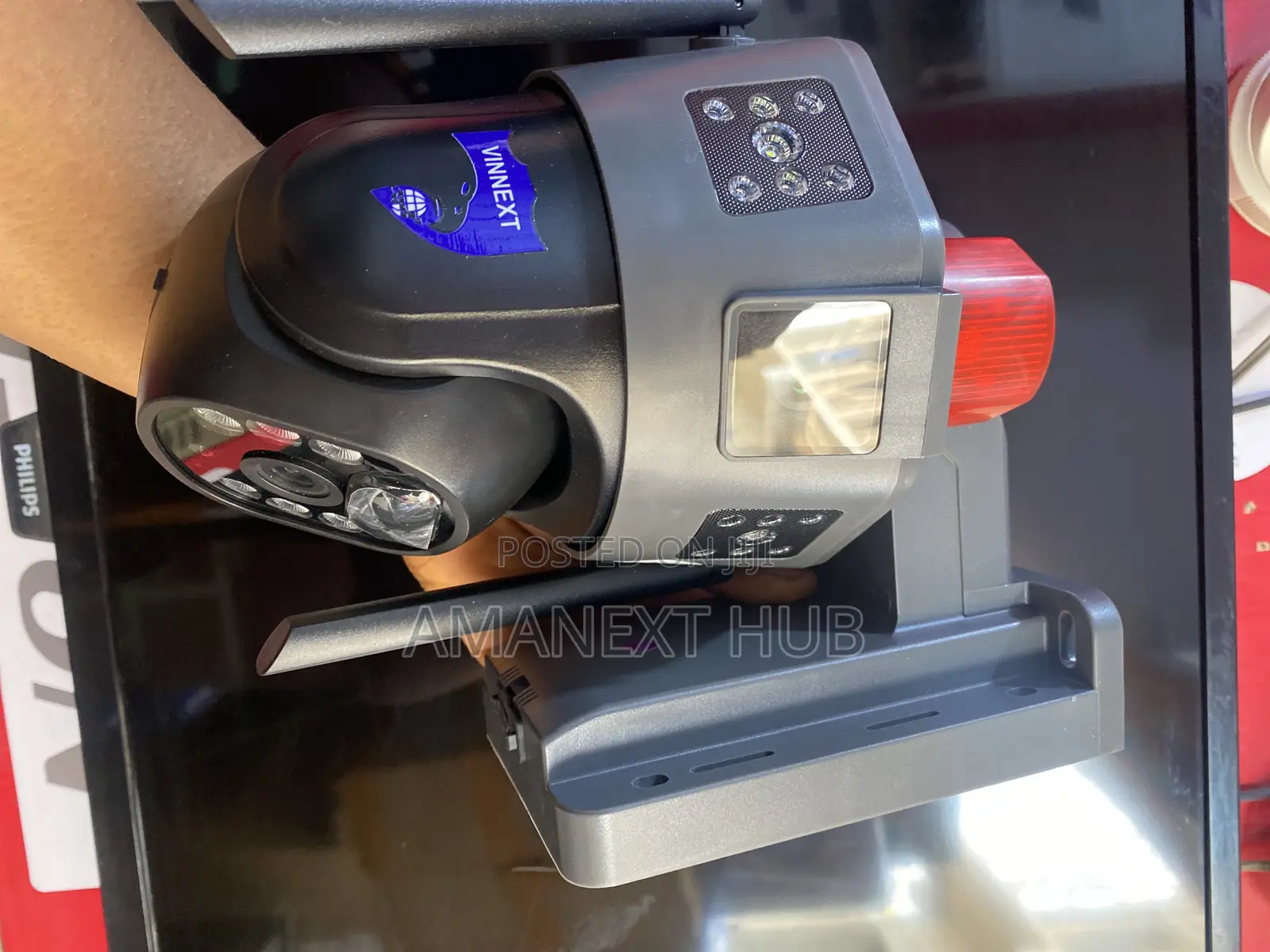Vinnext 3 Lens Solar Ptz Camera