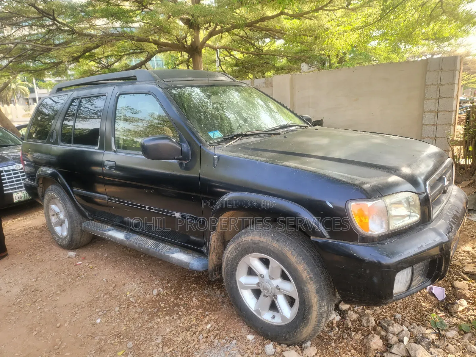 Nissan Pathfinder LE Platinum 4x4 2004 Black