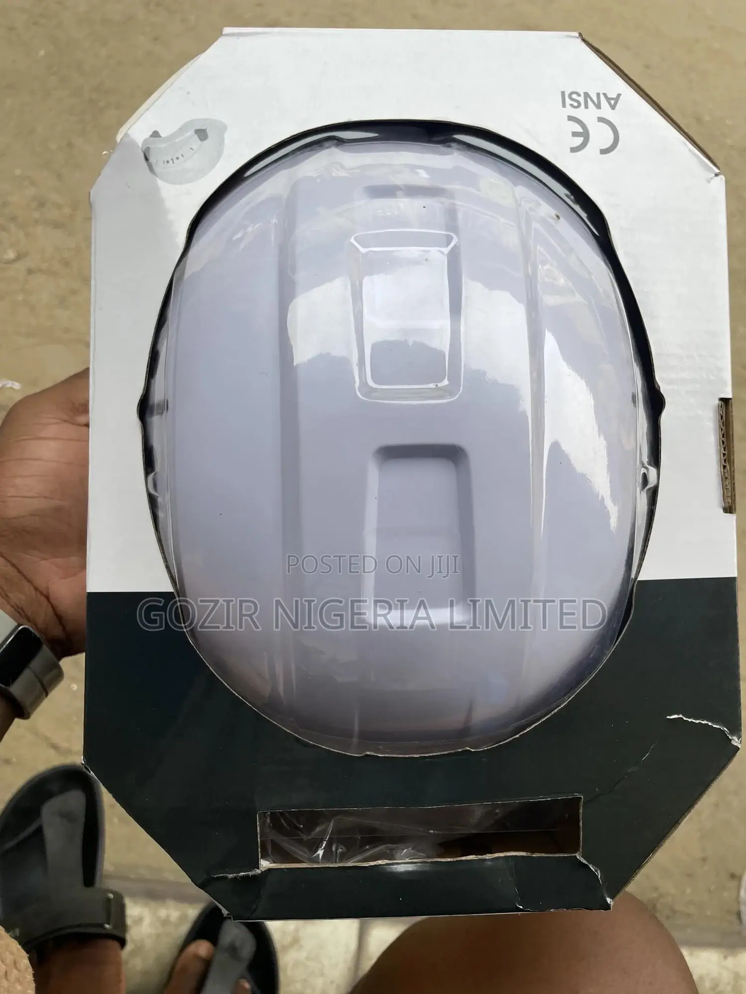 Helmet (Vent)