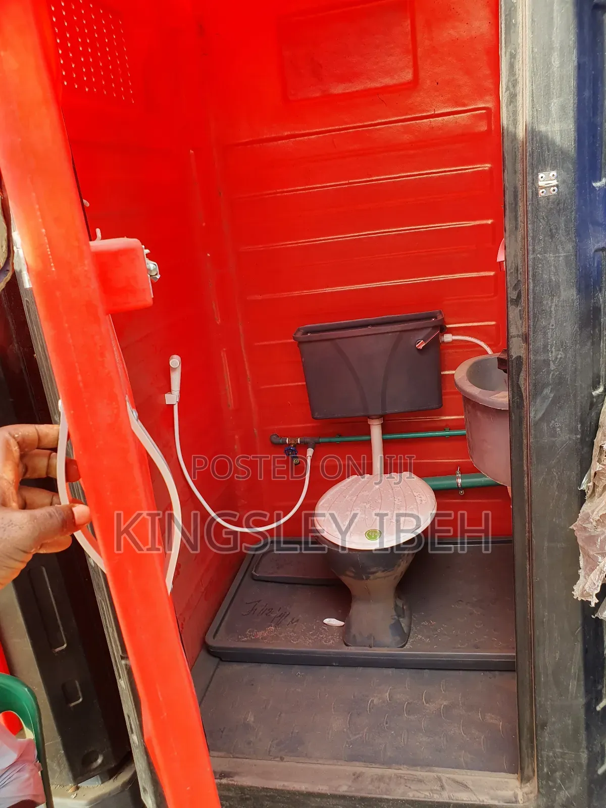 Mobile Toilet for Field or Street Workers