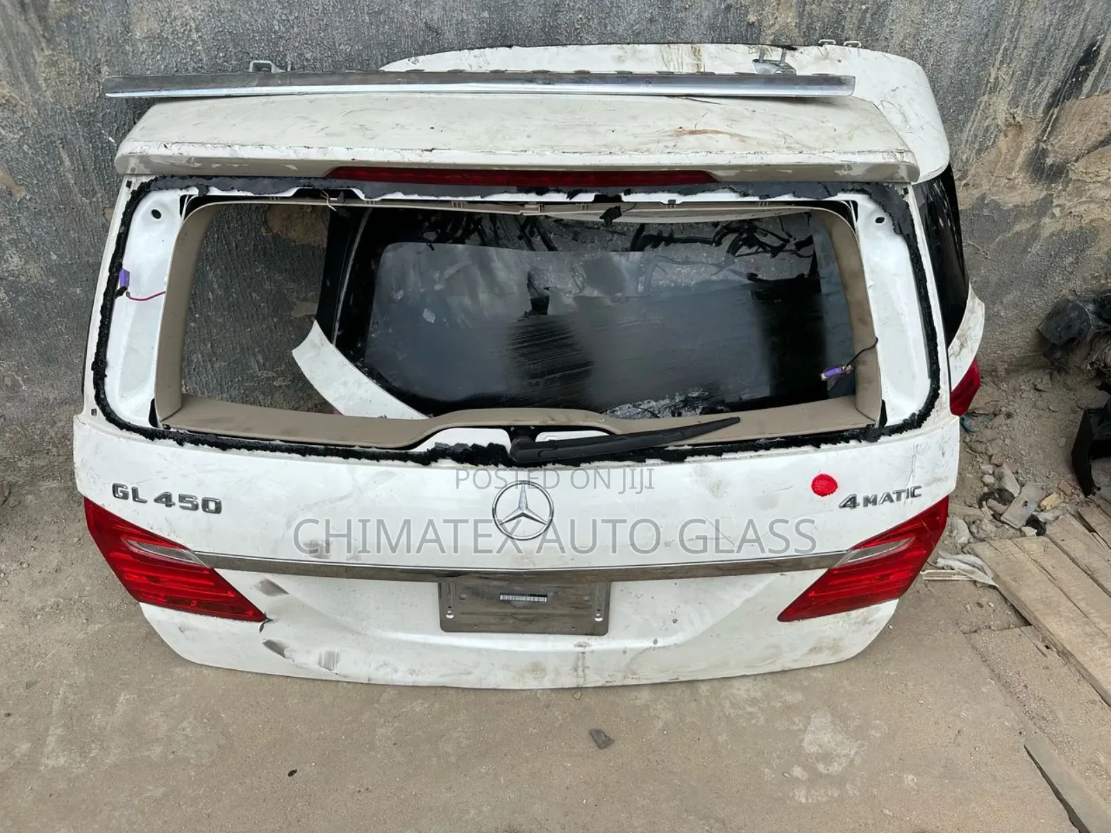Gl350 2016 Back Glass Available We Deliver Install