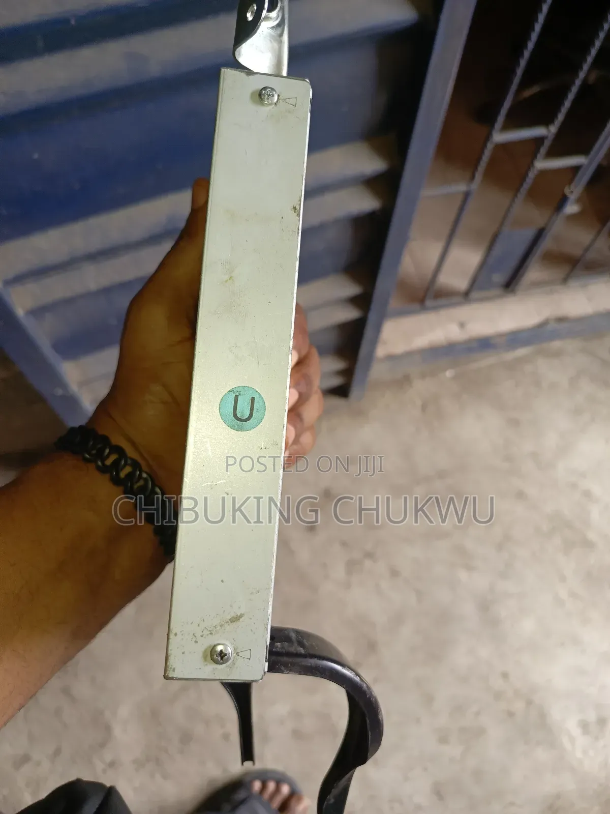 Audio Visual Model (Radio) Toyota Sienna 2011-2014 Amp.