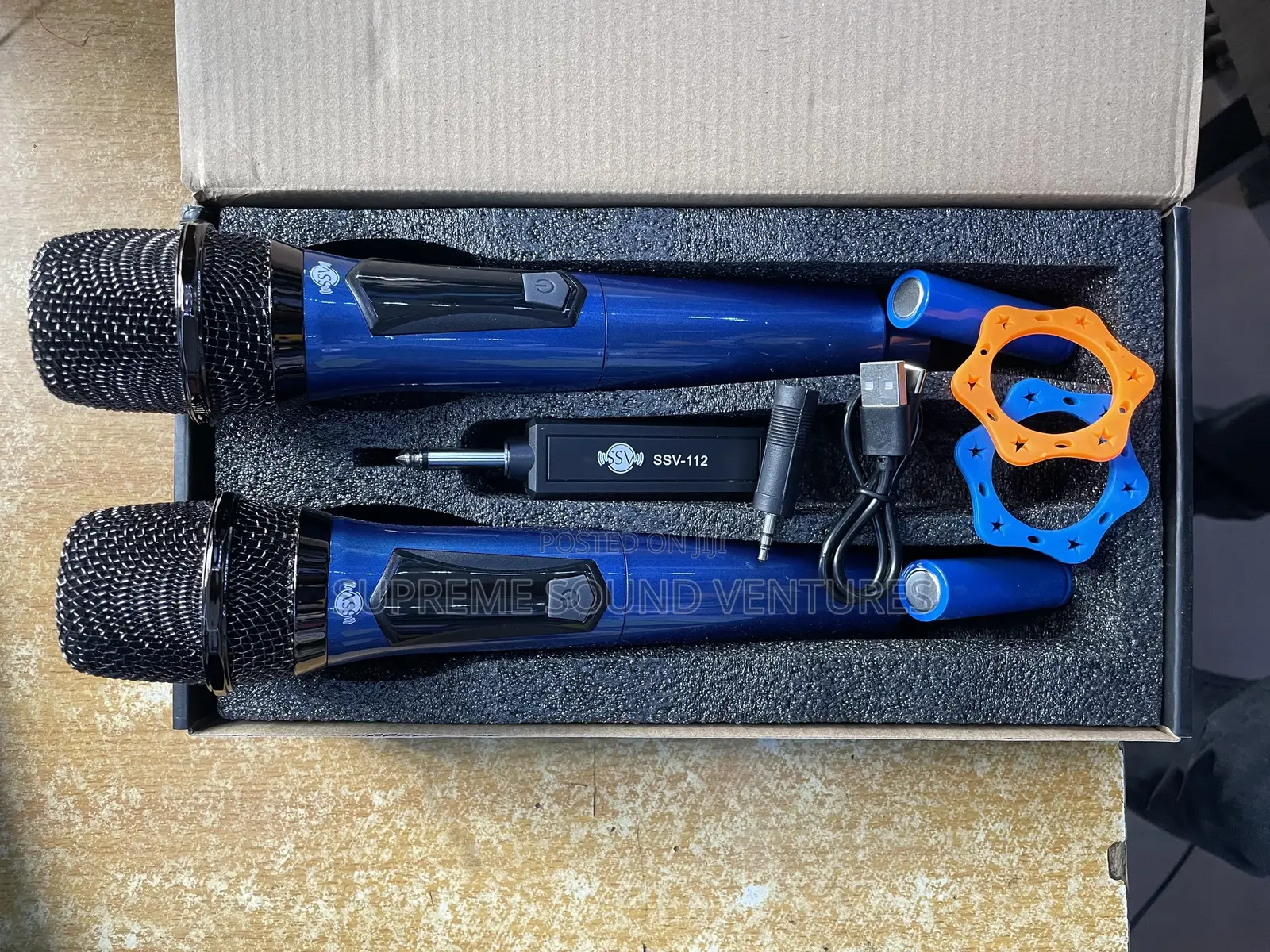 Ssv Universal Double Wireless Microphone