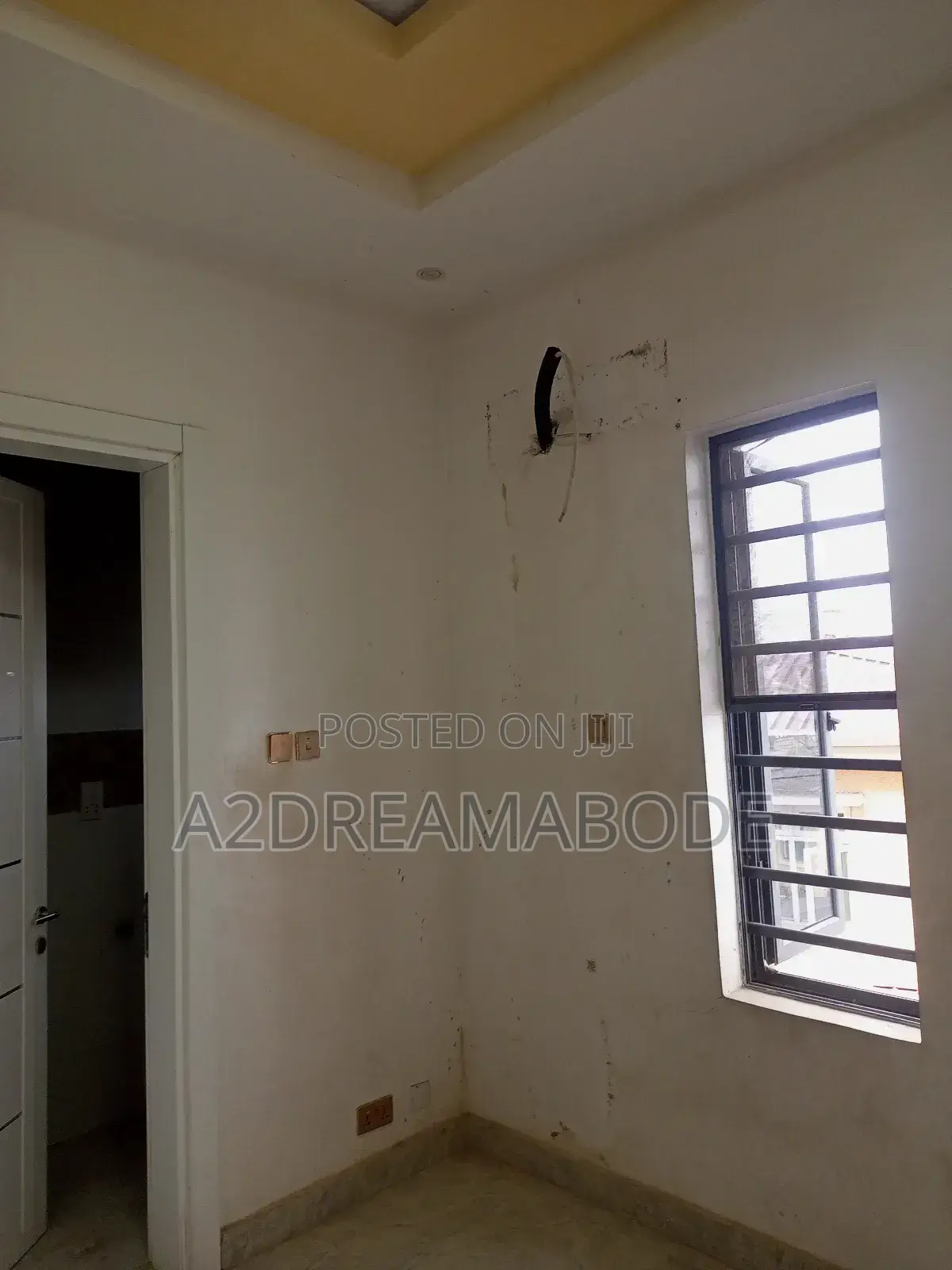 5bdrm Duplex in Magodo Phase 2 for rent