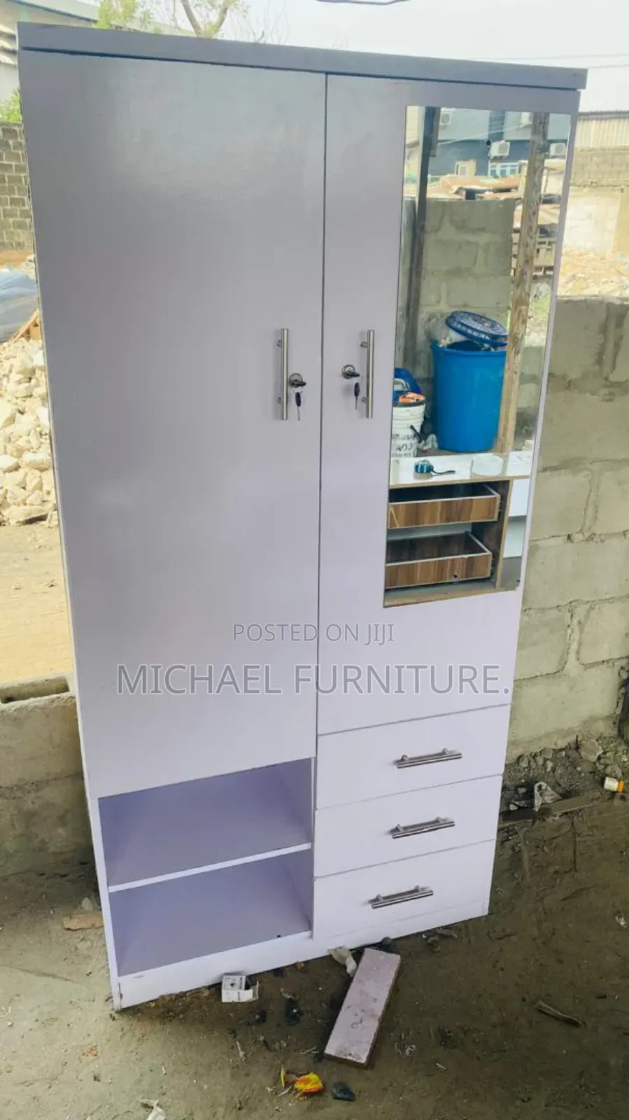 Neat and Well Constructed 3x6 Wardrobe