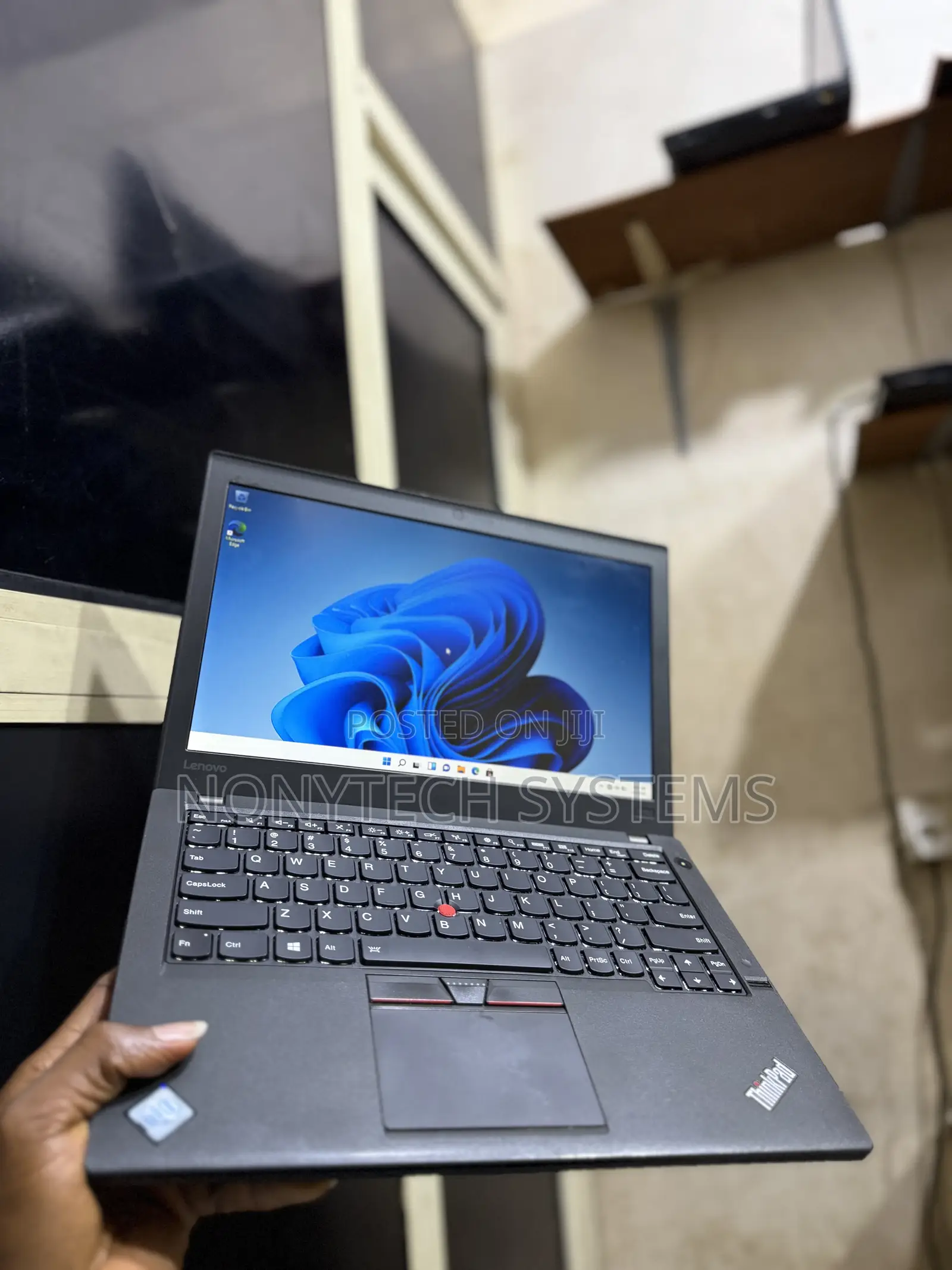 Laptop Lenovo ThinkPad X260 8GB Intel Core I5 HDD 500GB