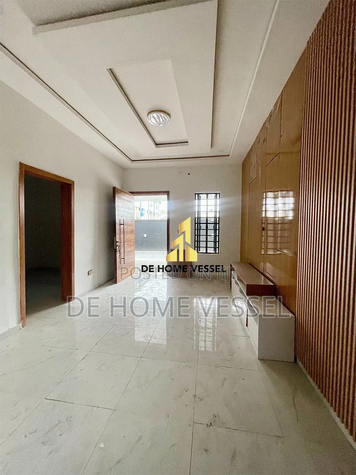 2bdrm Apartment in Lekki for sale