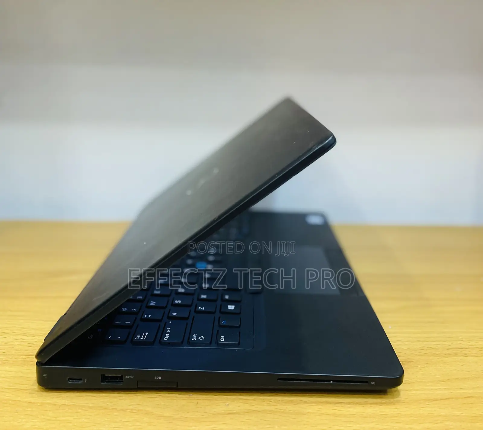 Laptop Dell Latitude 5491 8GB Intel Core I5 SSD 256GB