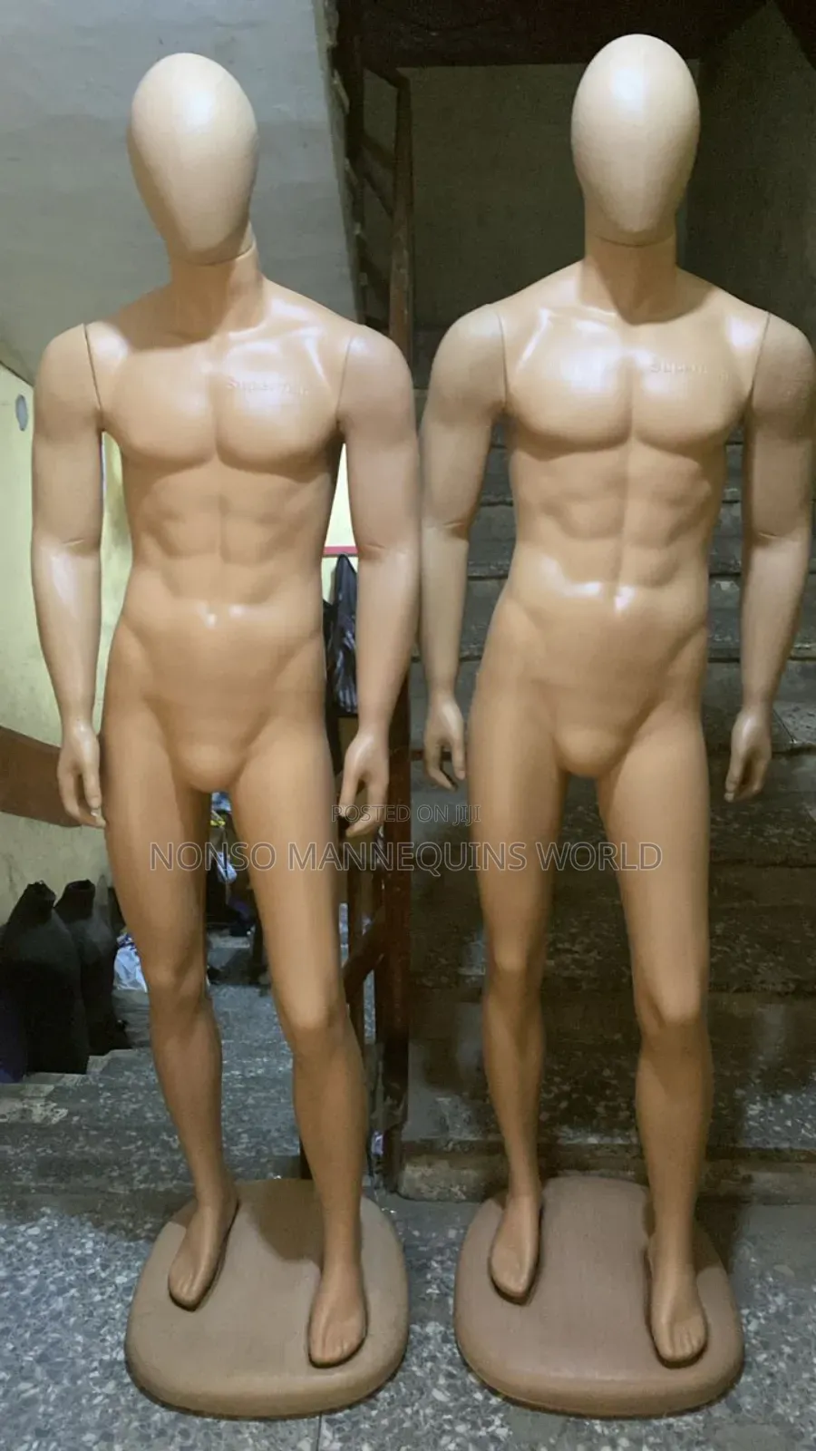 High Quality Huge Plastic Male Display Mannequin