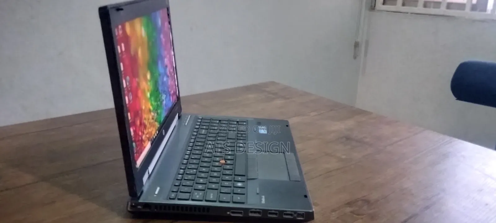 Laptop HP EliteBook 8560W 12GB Intel Core i7 HDD 500GB