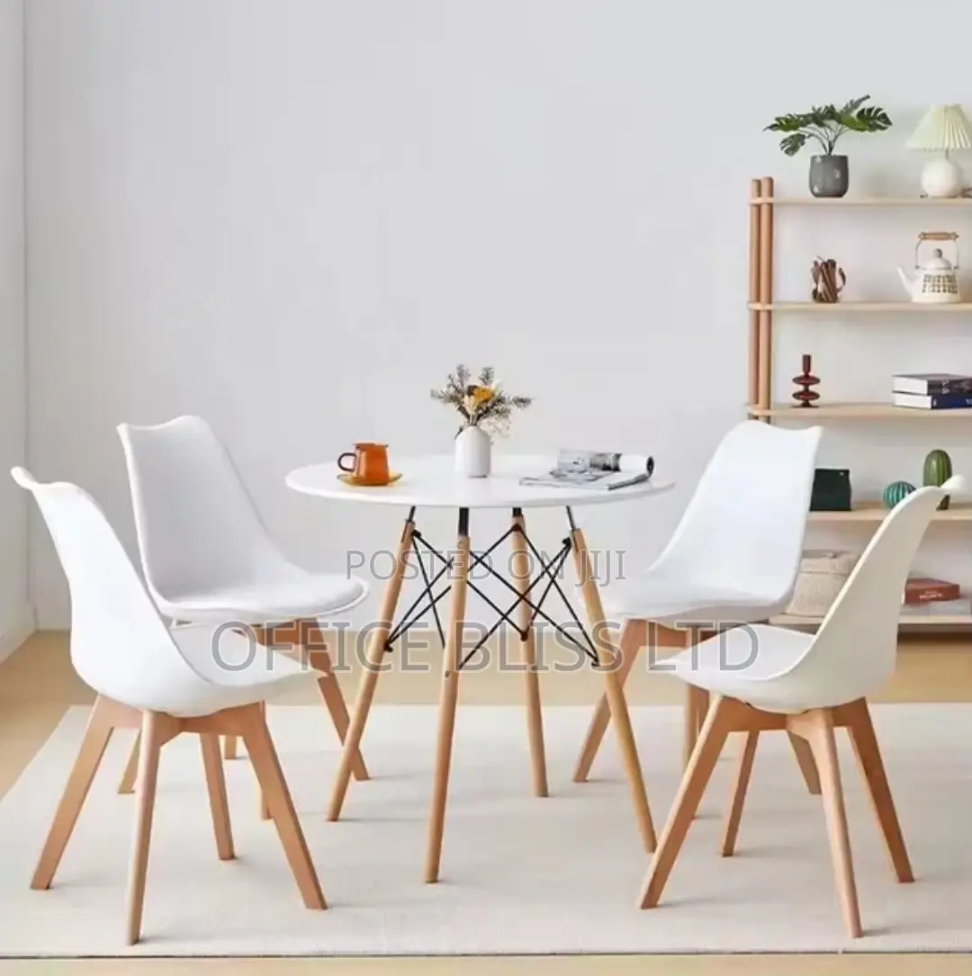 Aesthetic Dinning Table Plastic / Foam Chair