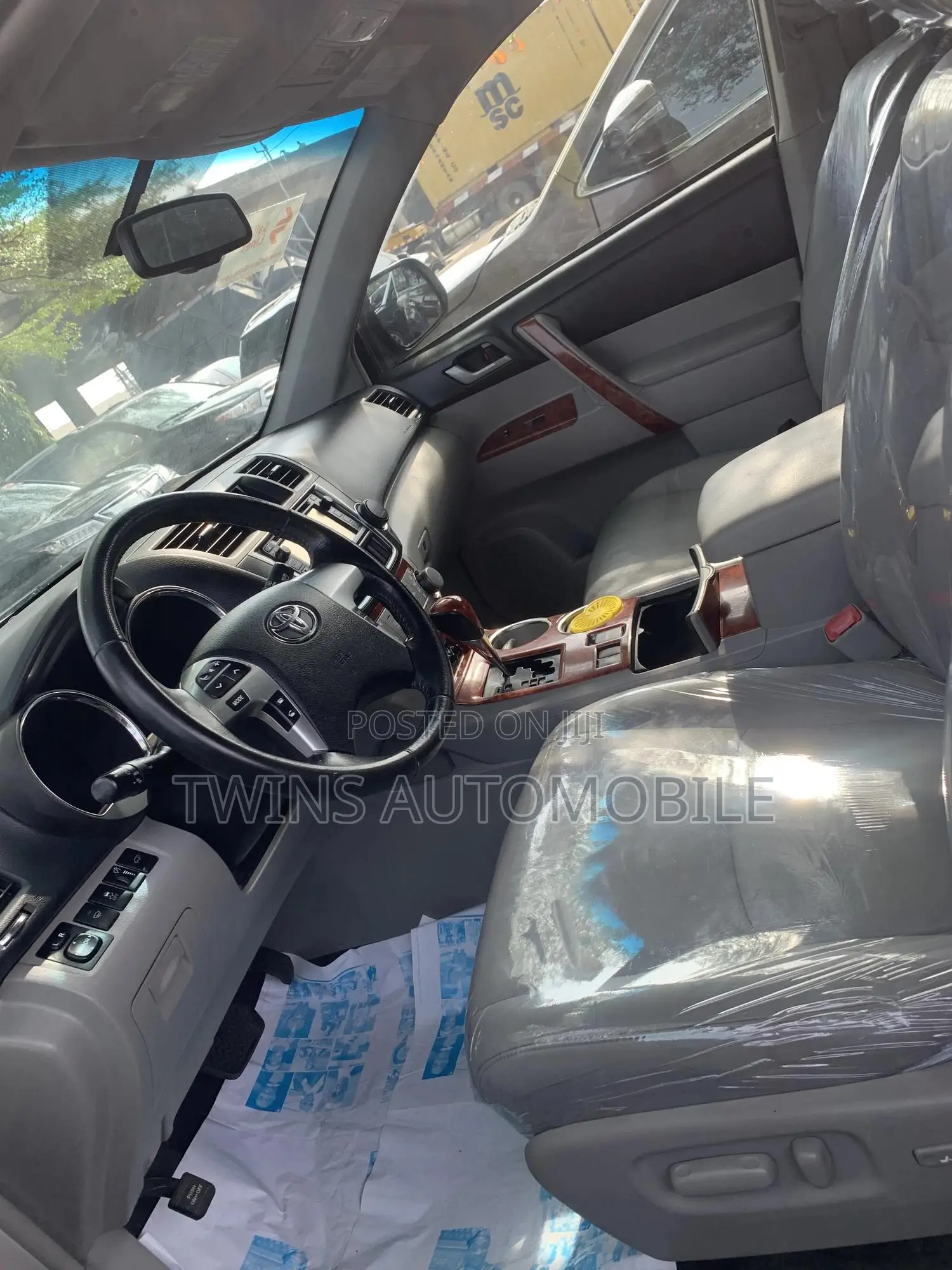 Toyota Highlander Limited 3.5l 4WD 2013 Gray