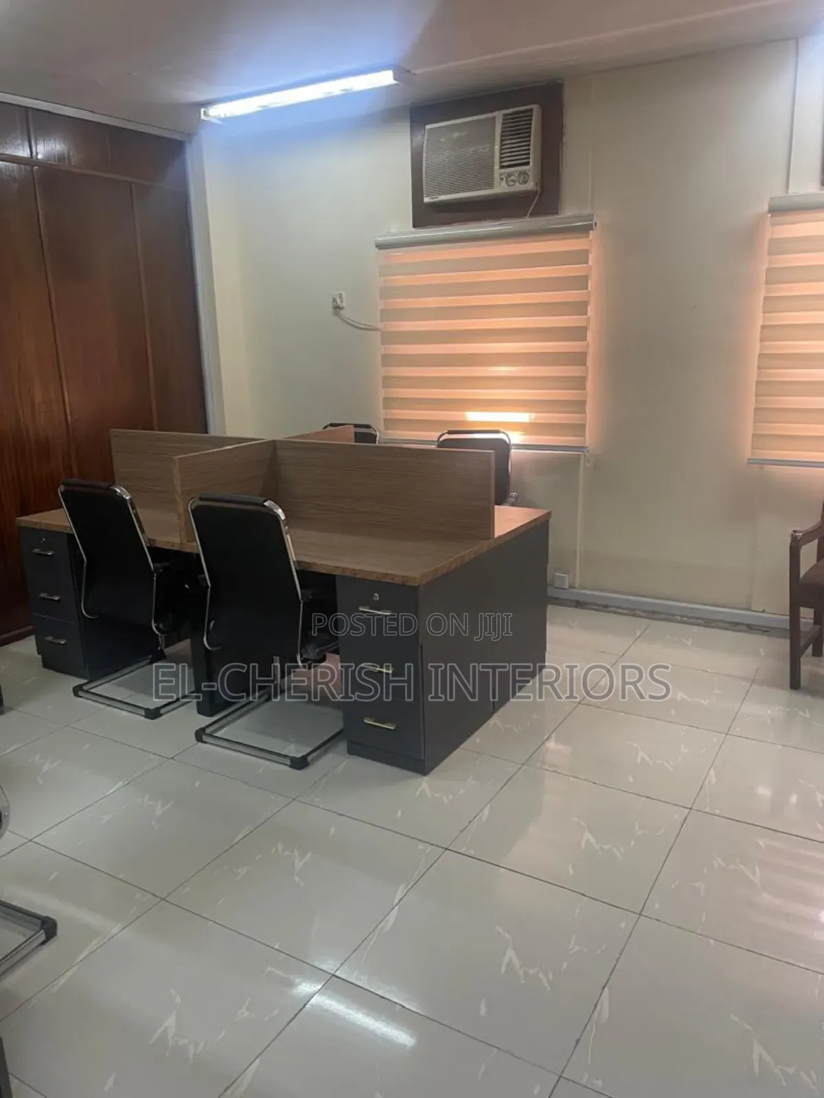 Glad 4 Seaters Workstation