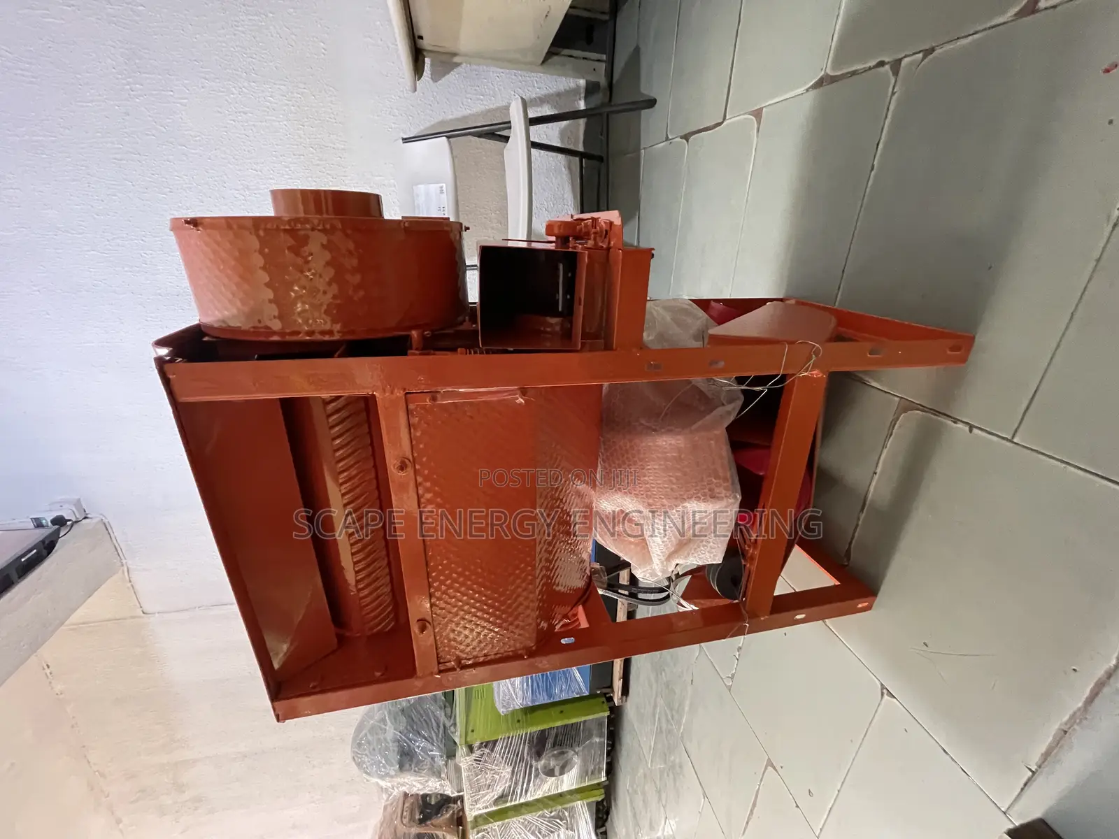 Dawn Agro Rice Thresher