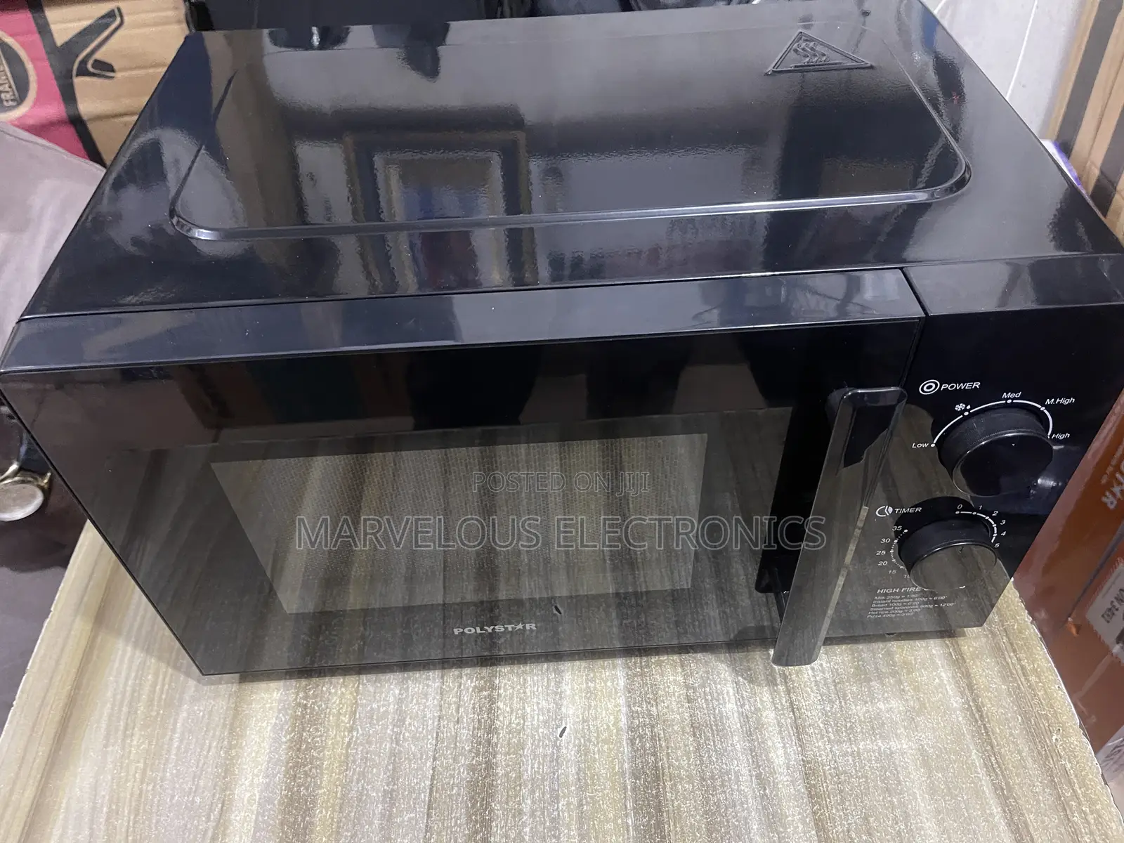 Brand New Polystar 20liters Microwave Oven Fast Hot