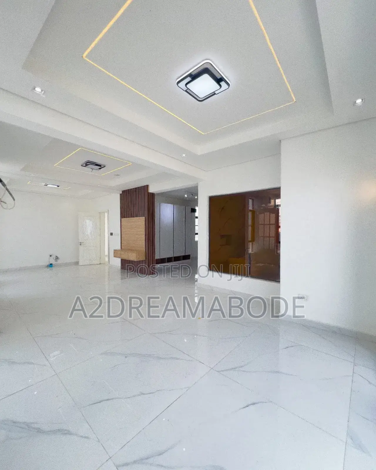 5bdrm Duplex In Osapa For Sale
