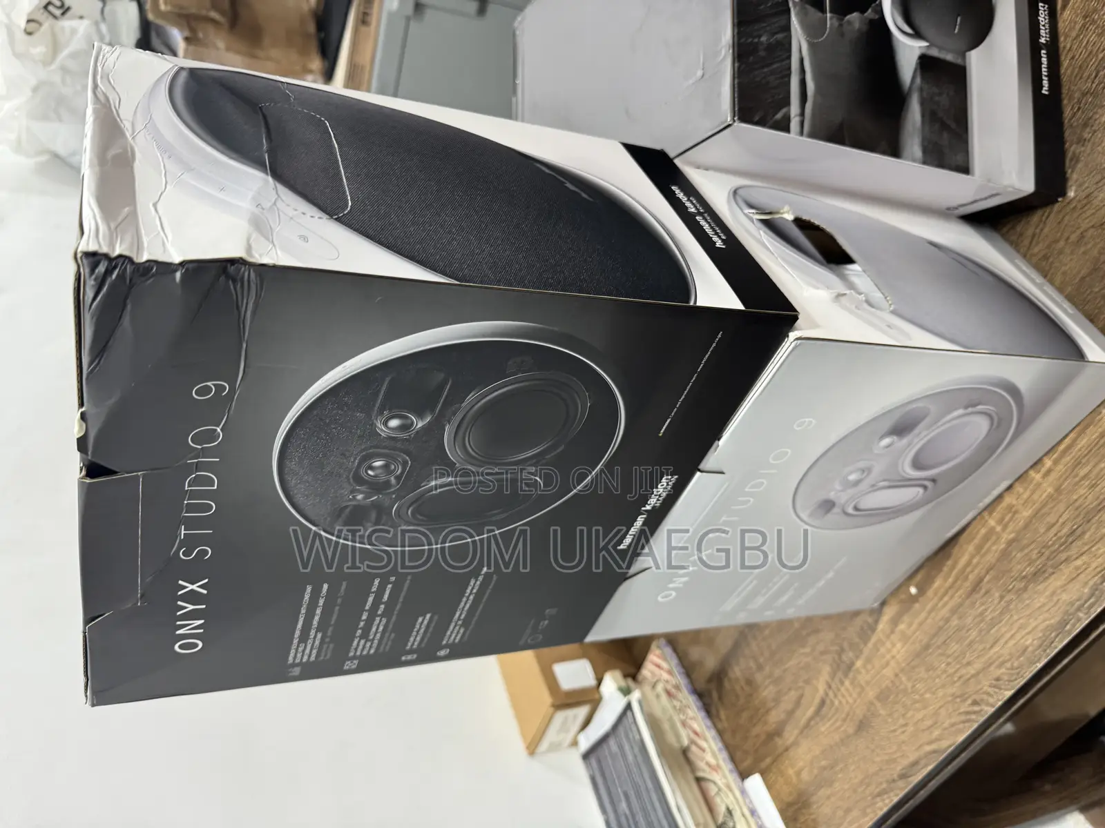Onyx Studio 9