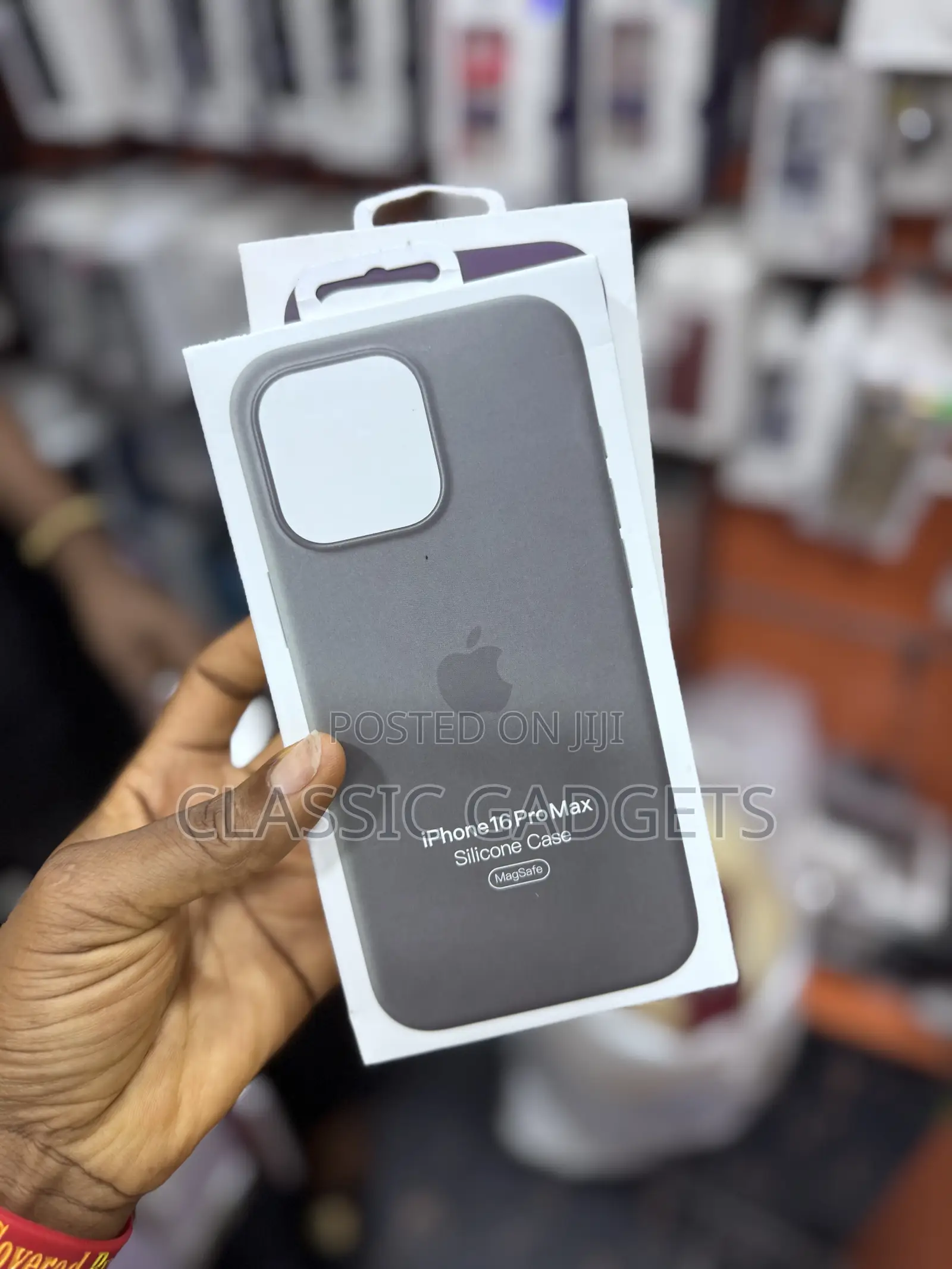 Silicone Case With Magsafe for iPhone 16 Pro Max/ 16 /16 Pro