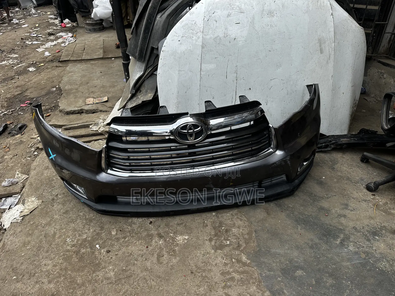 Complete Front Bumper Toyota Highlander 2014-2015